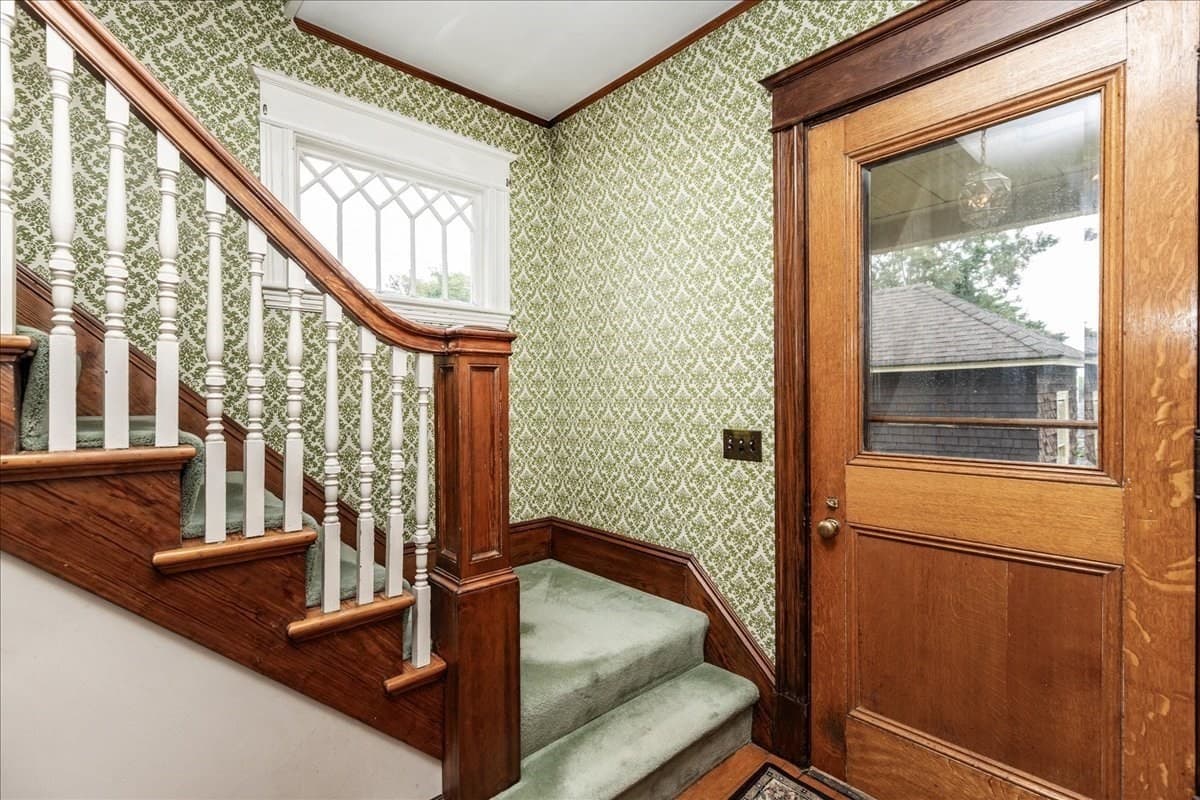 Single Family Residence at 7 Intervale Rd, Nahant MA 01908, Nahant, photo 13 of 42
