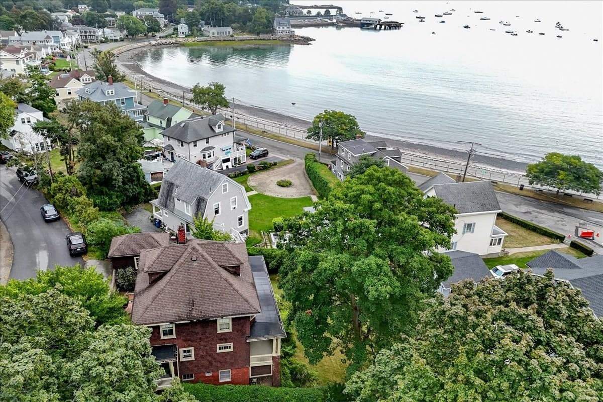 Single Family Residence at 7 Intervale Rd, Nahant MA 01908, Nahant, photo 4 of 42