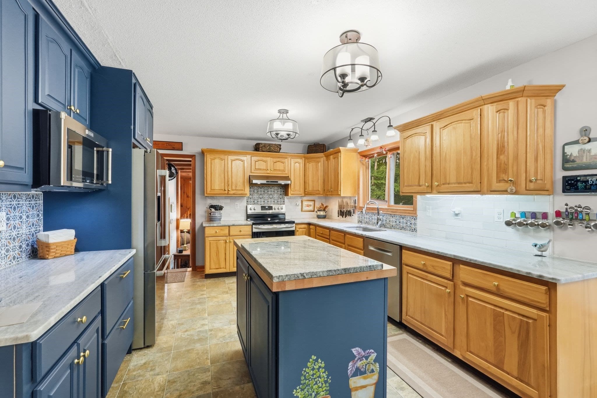 Single Family Residence at 162 Barton Ave, Belchertown MA 01007, Belchertown, photo 15 of 42