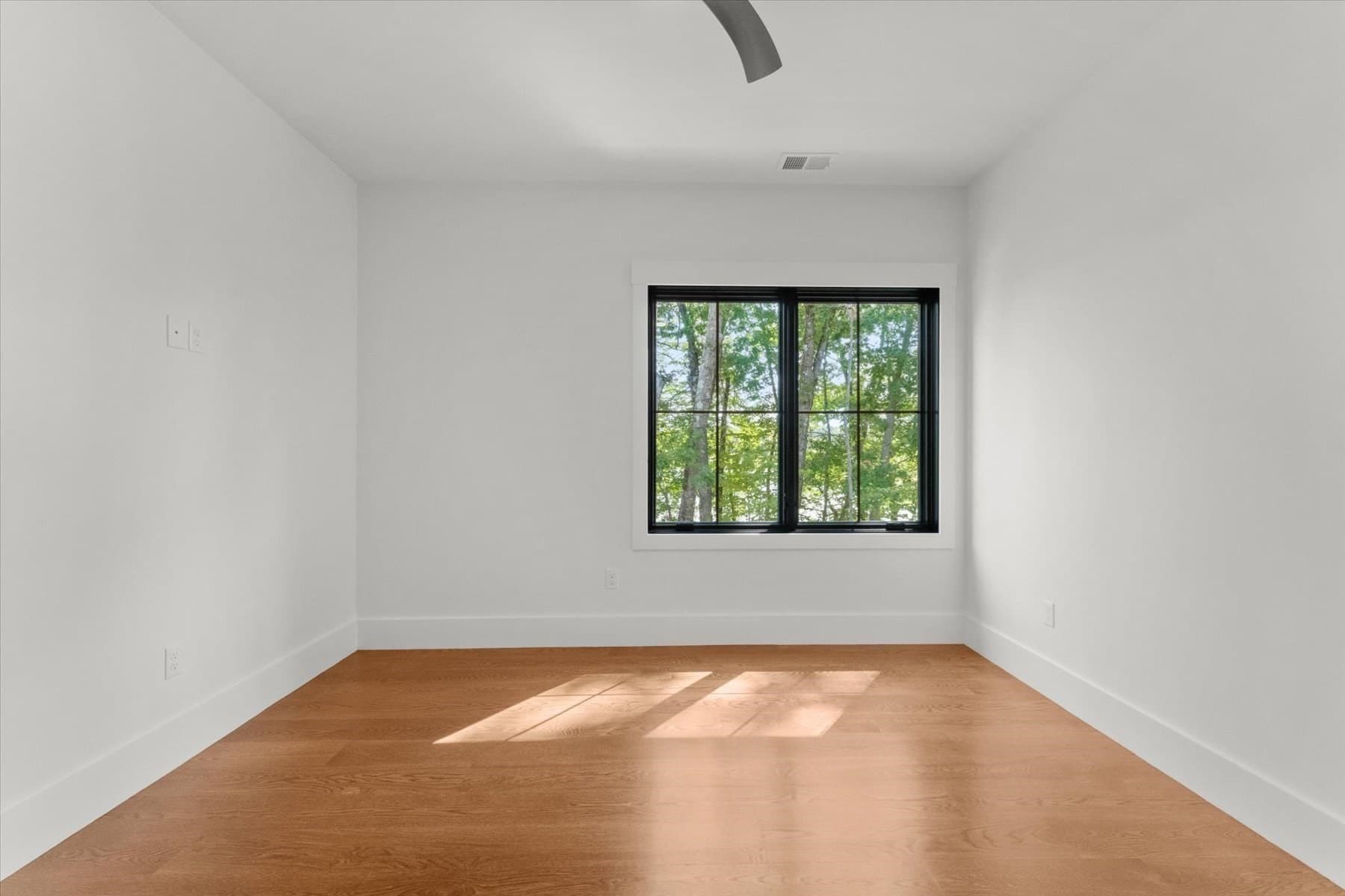 Single Family Residence at 5 Swan View Common Drive, Northborough MA 01532, Northborough, photo 31 of 42