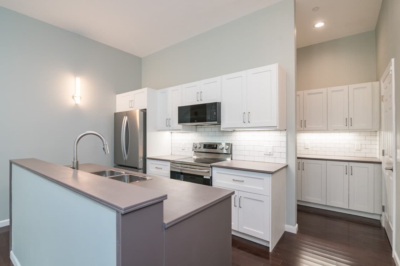 Condominium at 27 Bardwell St. # 5, South Hadley MA 01075, South Hadley, photo 2 of 18