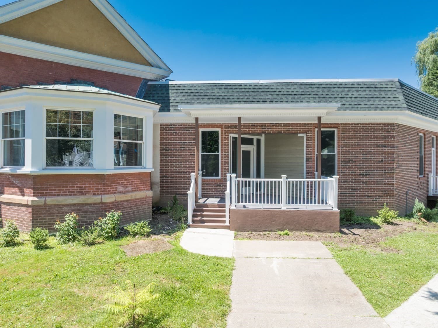 Condominium at 27 Bardwell St. # 3, South Hadley MA 01075, photo 2 of 24