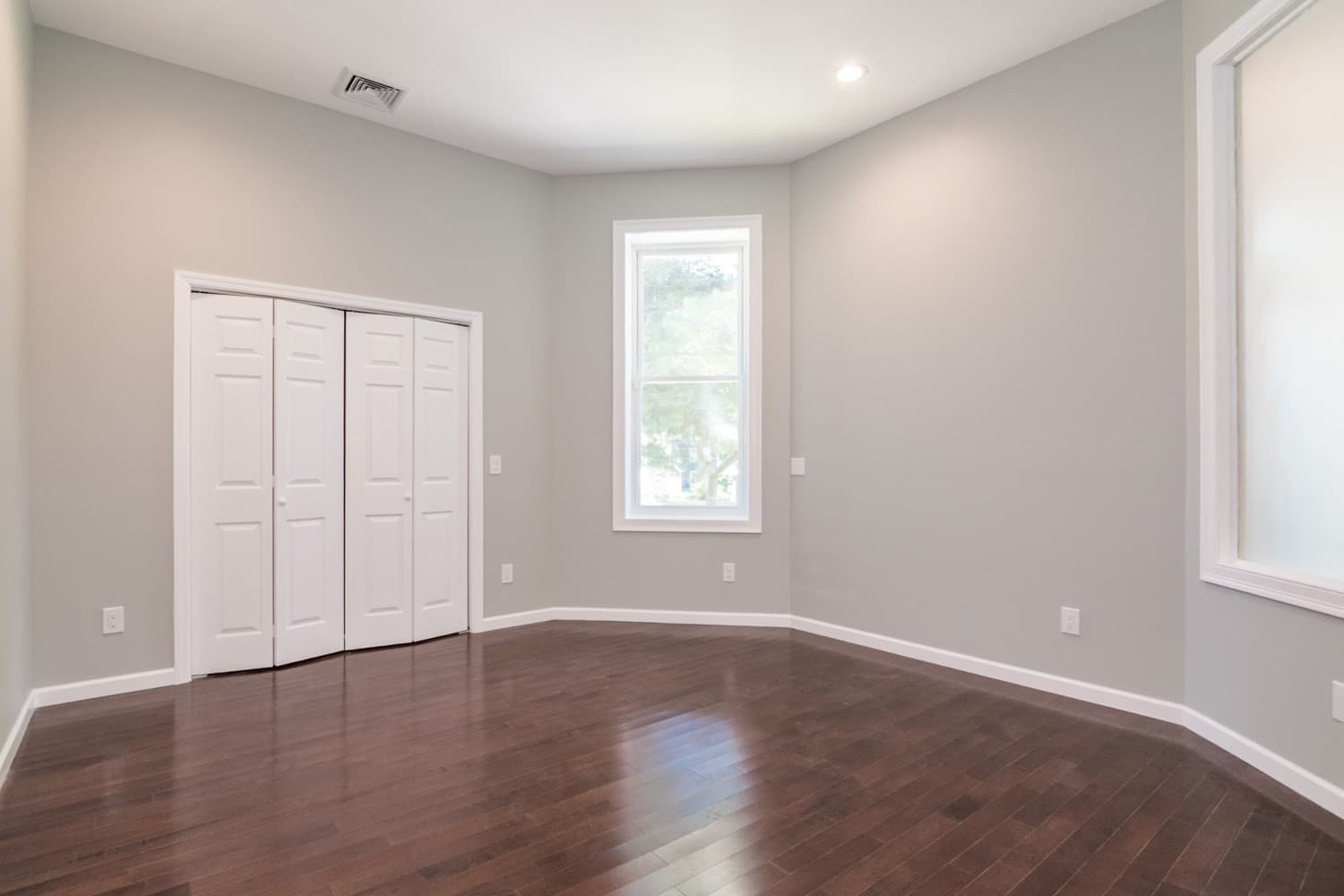 Condominium at 27 Bardwell St. # 3, South Hadley MA 01075, photo 16 of 24