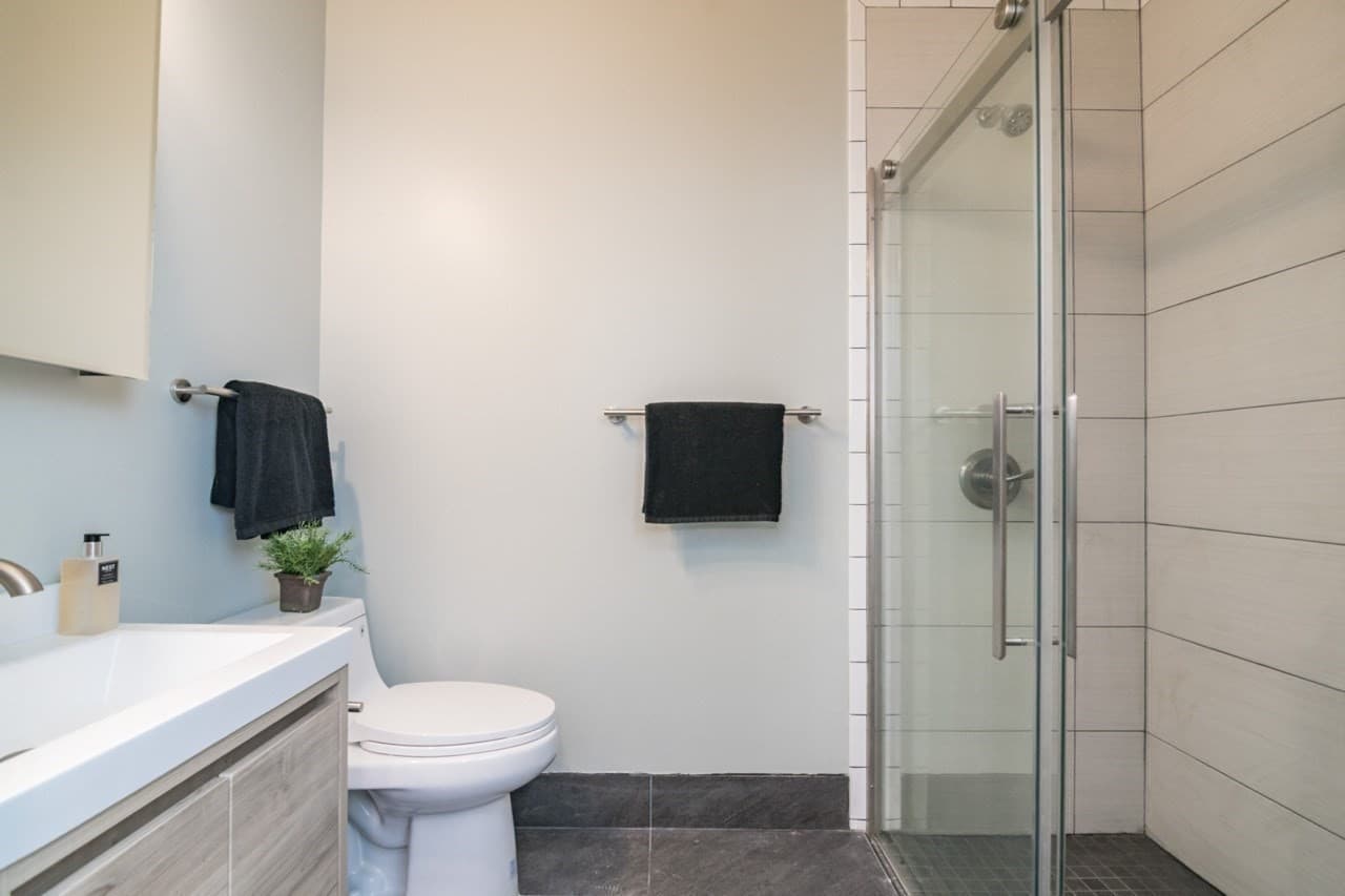 Condominium at 27 Bardwell St. # 3, South Hadley MA 01075, photo 11 of 24