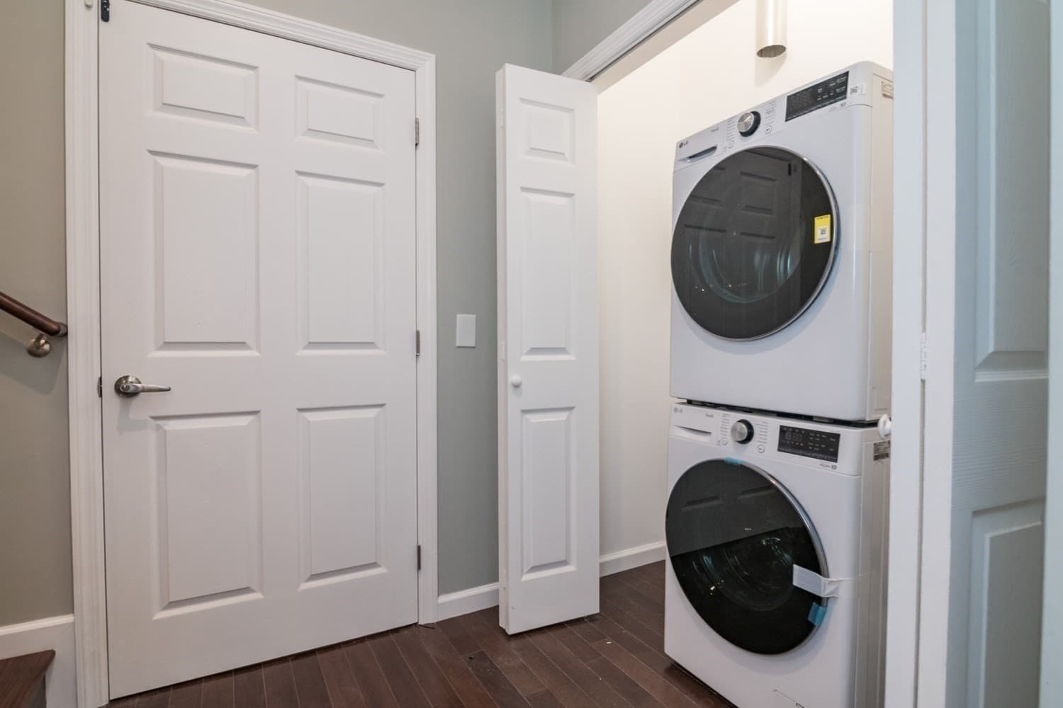 Condominium at 27 Bardwell St. # 3, South Hadley MA 01075, photo 19 of 24