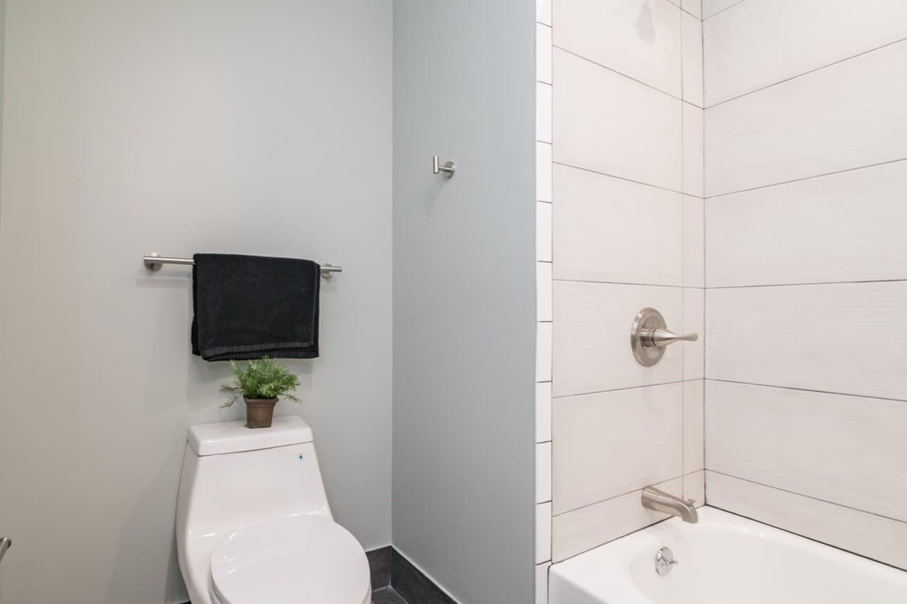 Condominium at 27 Bardwell St. # 3, South Hadley MA 01075, photo 8 of 24