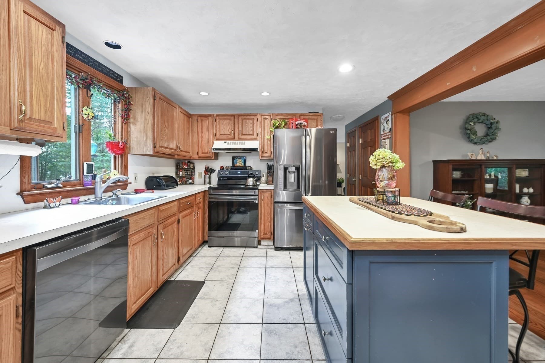 Single Family Residence at 110 Ring Rd, Kingston MA 02364, Kingston, photo 20 of 42