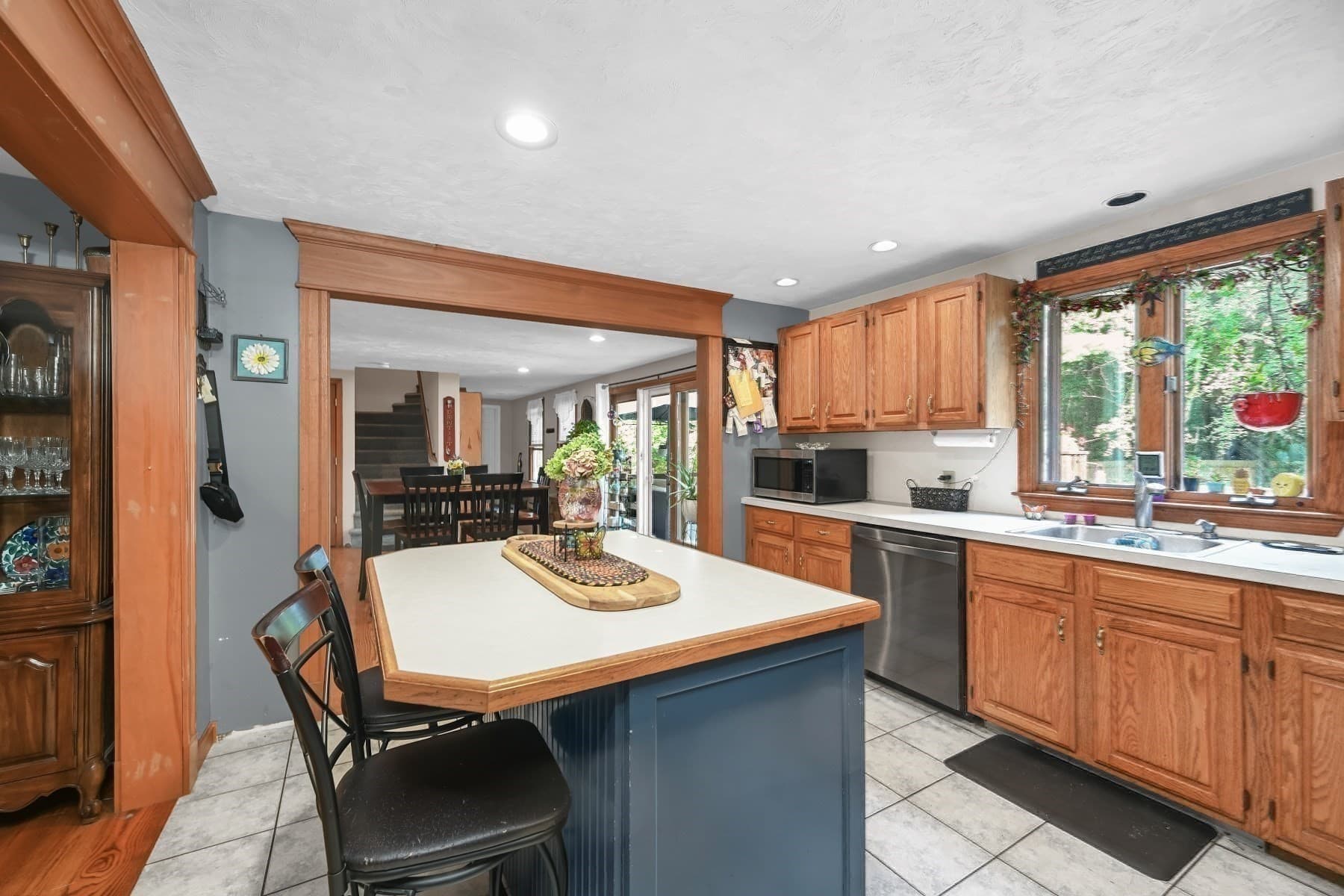Single Family Residence at 110 Ring Rd, Kingston MA 02364, Kingston, photo 18 of 42