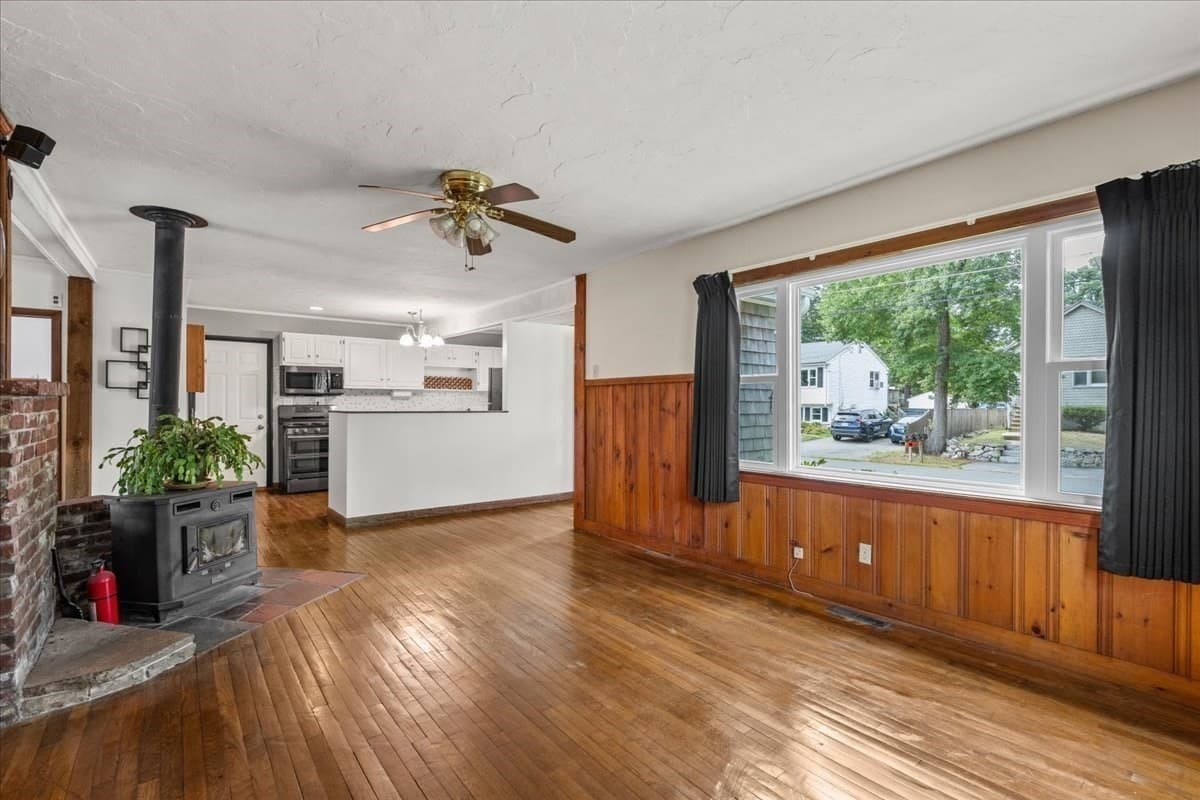 Single Family Residence at 20 Mayflower Road, Norton MA 02766, Norton, photo 6 of 19