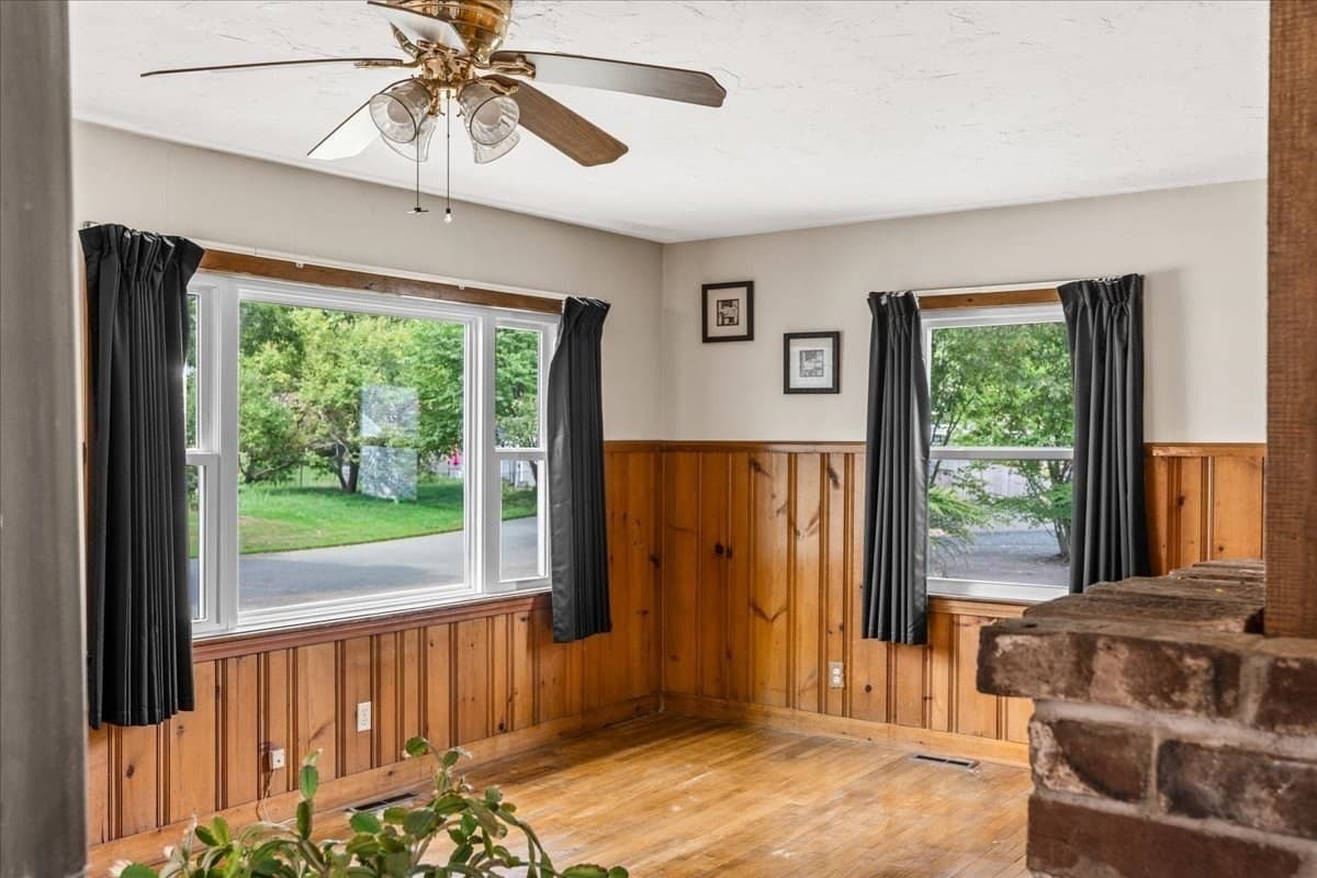 Single Family Residence at 20 Mayflower Road, Norton MA 02766, Norton, photo 5 of 19