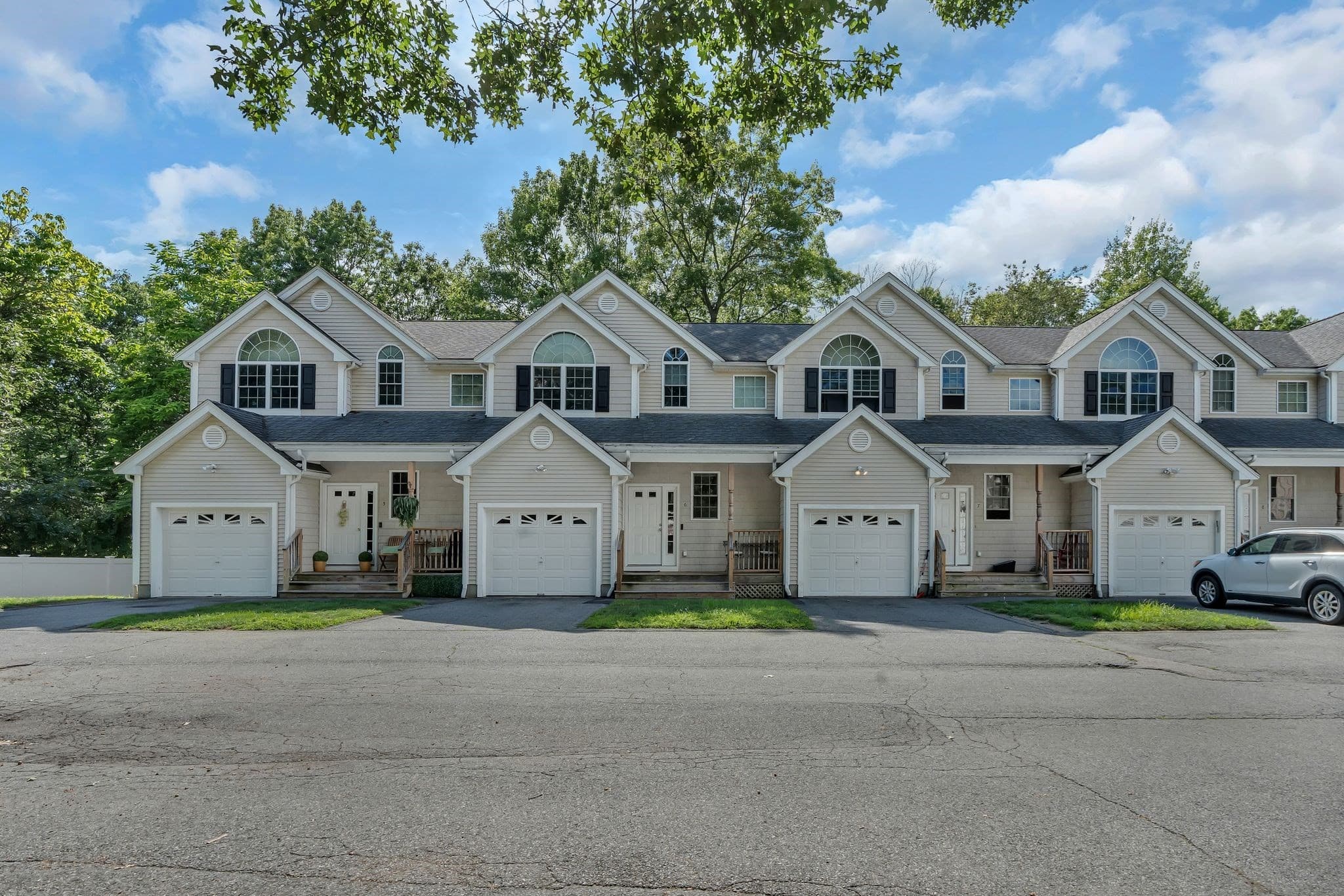 Condominium at 30 Water St # 6, Attleboro MA 02703, Attleboro, photo 3 of 28