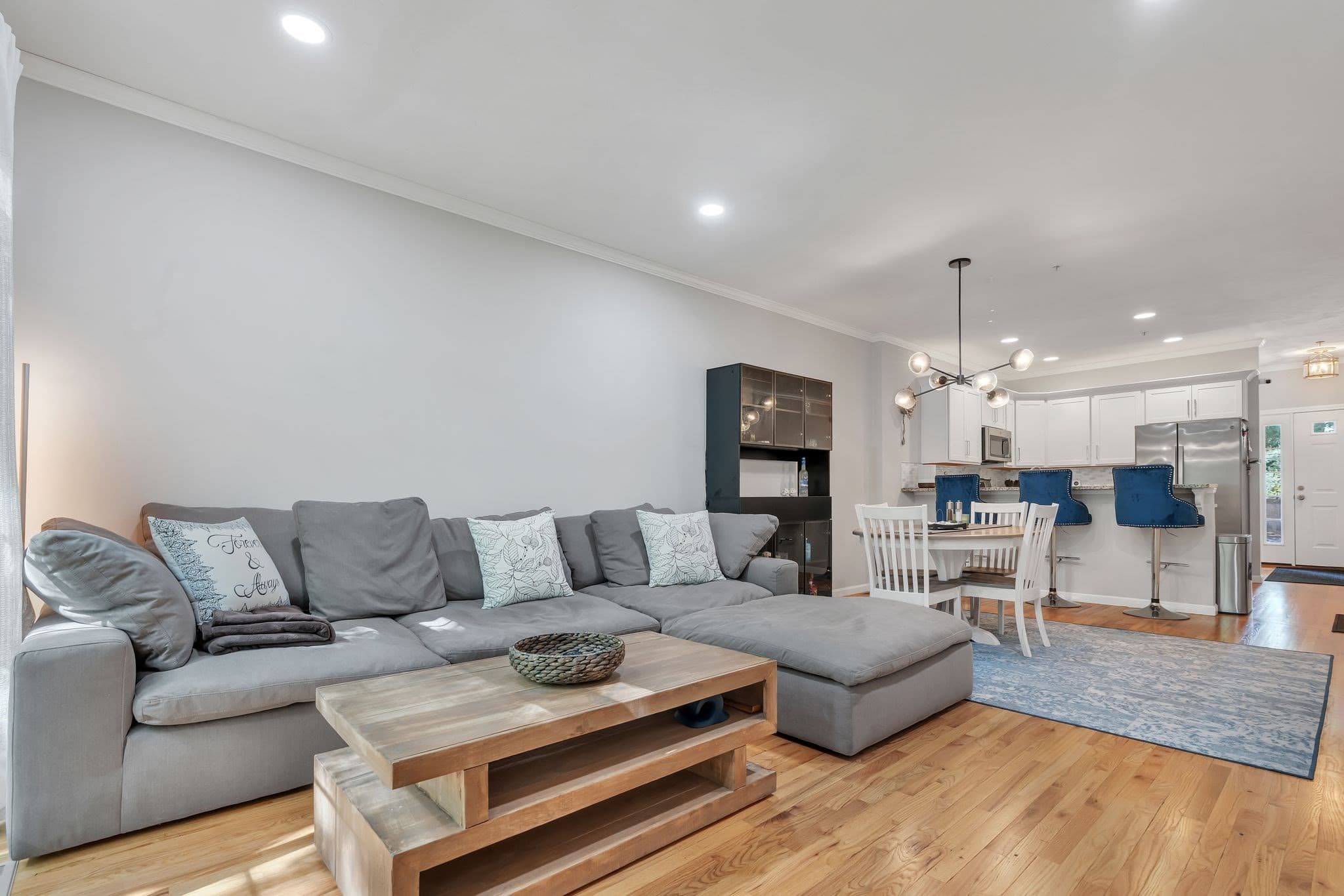 Condominium at 30 Water St # 6, Attleboro MA 02703, Attleboro, photo 9 of 28