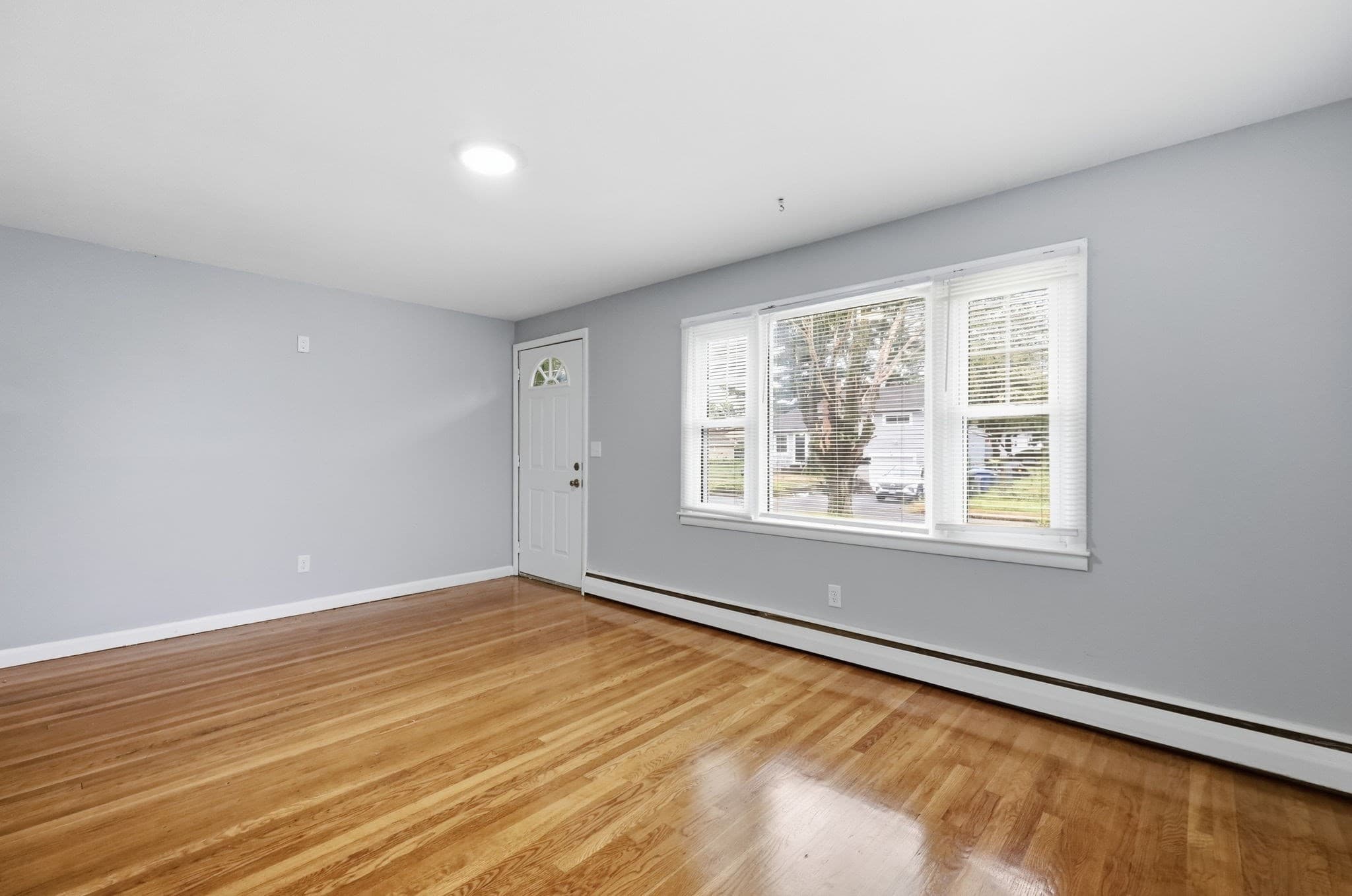 Single Family Residence at 52 Navajo Rd, Springfield MA 01109, Springfield, photo 20 of 24