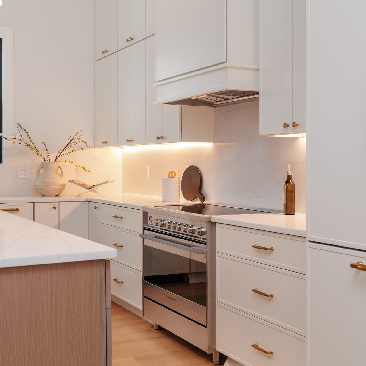 Condominium at 712 Watertown St # 2, Newton MA 02460, Newton, photo 11 of 29