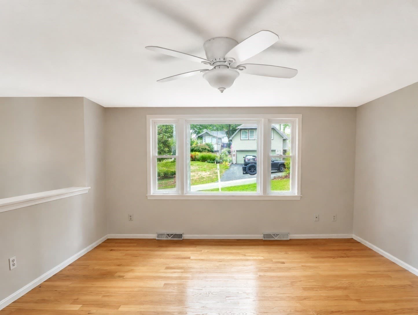 Single Family Residence at 16 Andrew Avenue, Hull MA 02045, Hull, photo 9 of 35