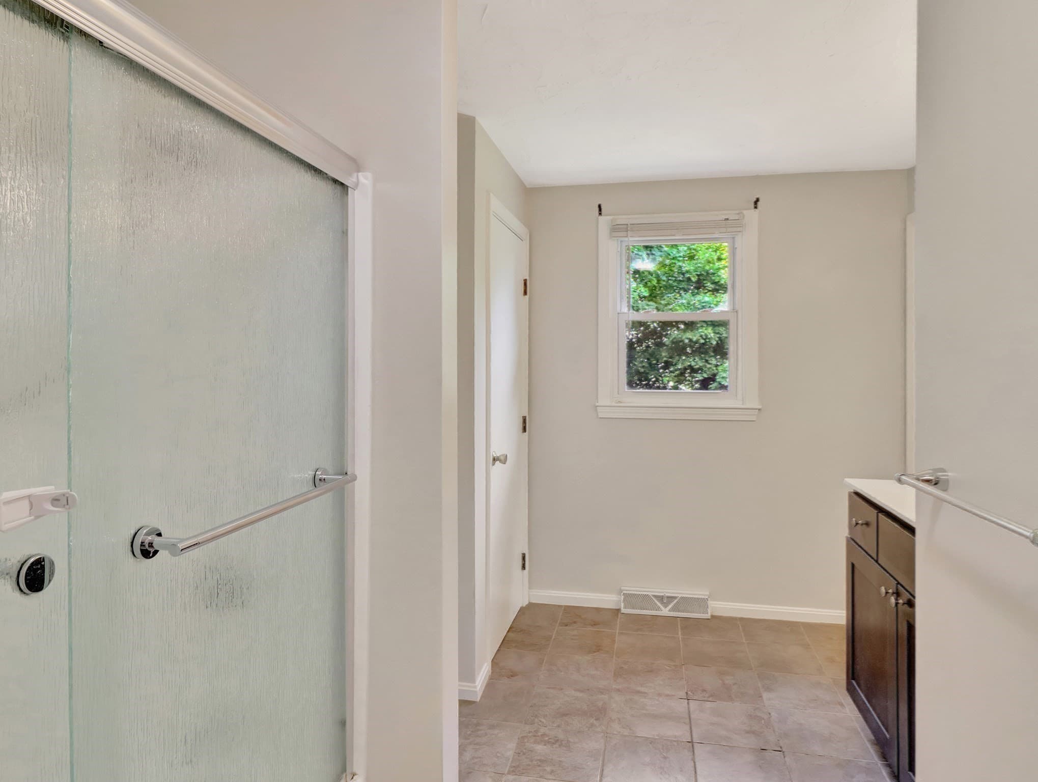 Single Family Residence at 16 Andrew Avenue, Hull MA 02045, Hull, photo 21 of 35