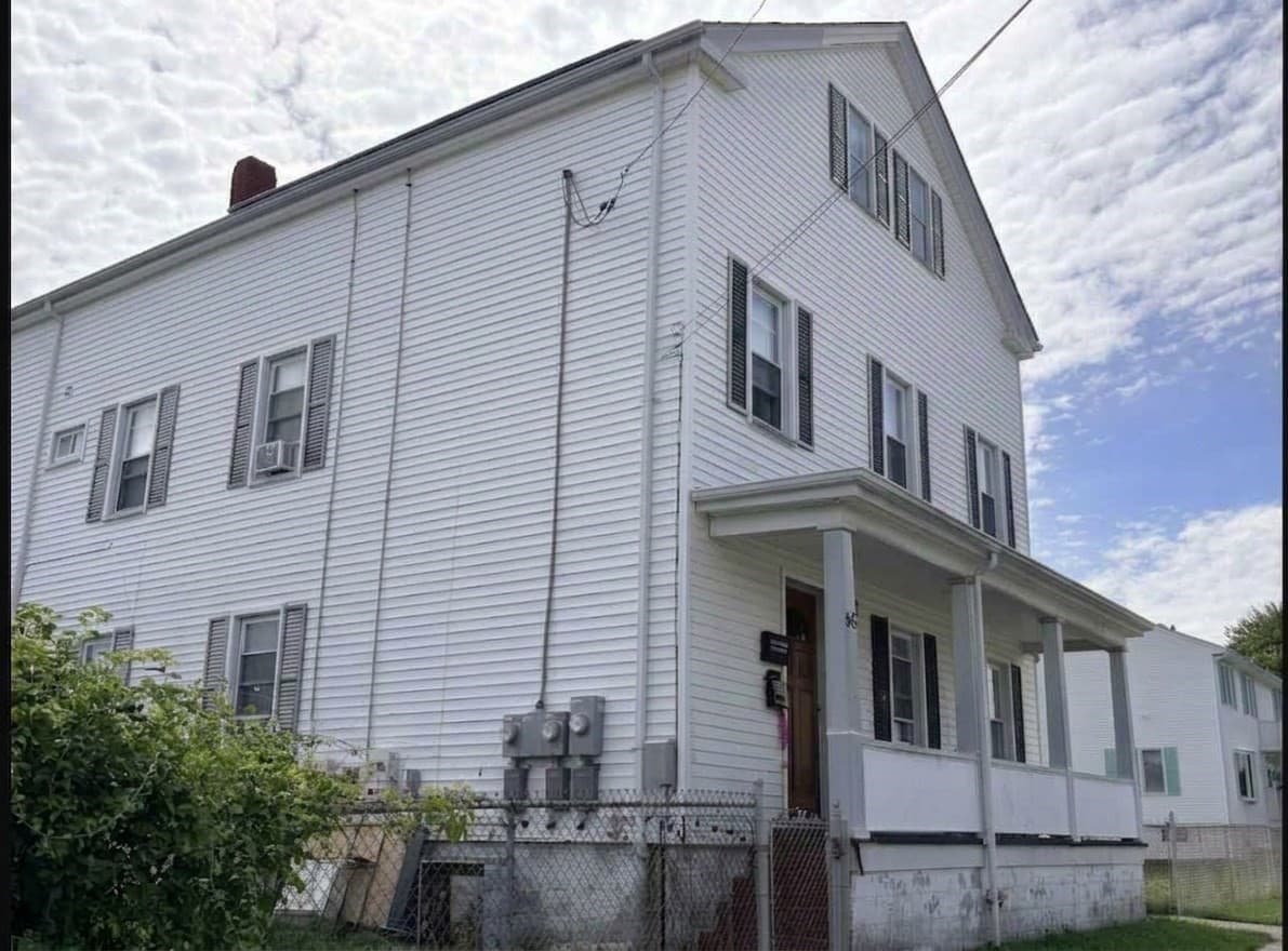 Multi Family at 66 Whitman St, New Bedford MA 02745, New Bedford, photo 6 of 33
