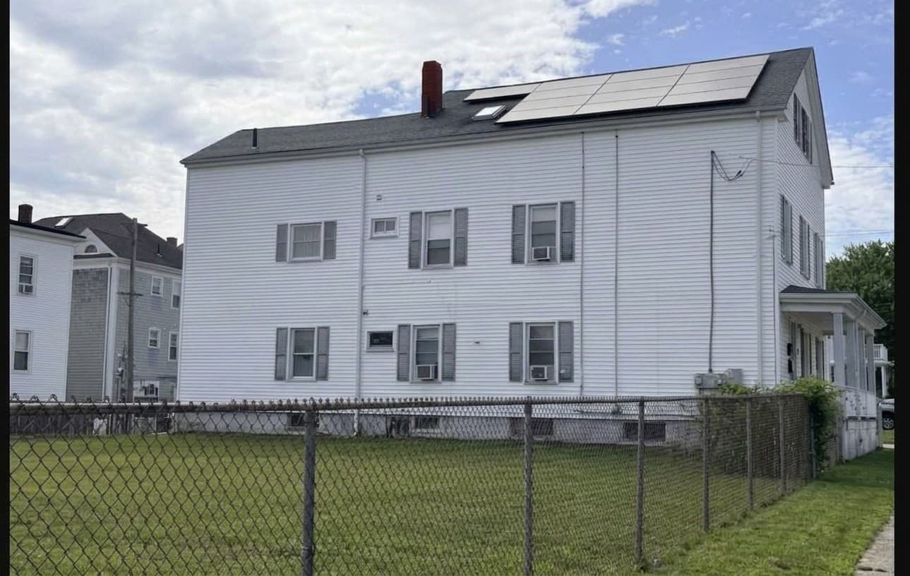 Multi Family at 66 Whitman St, New Bedford MA 02745, New Bedford, photo 3 of 33