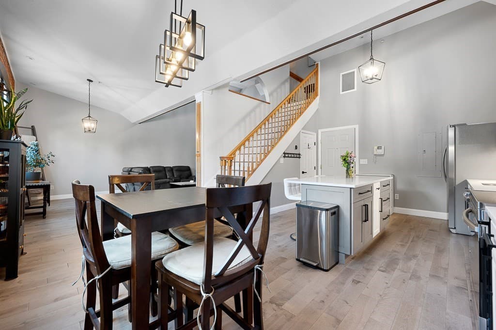 Condominium at 32 Providence St # 8, Worcester MA 01604, Worcester, photo 5 of 26