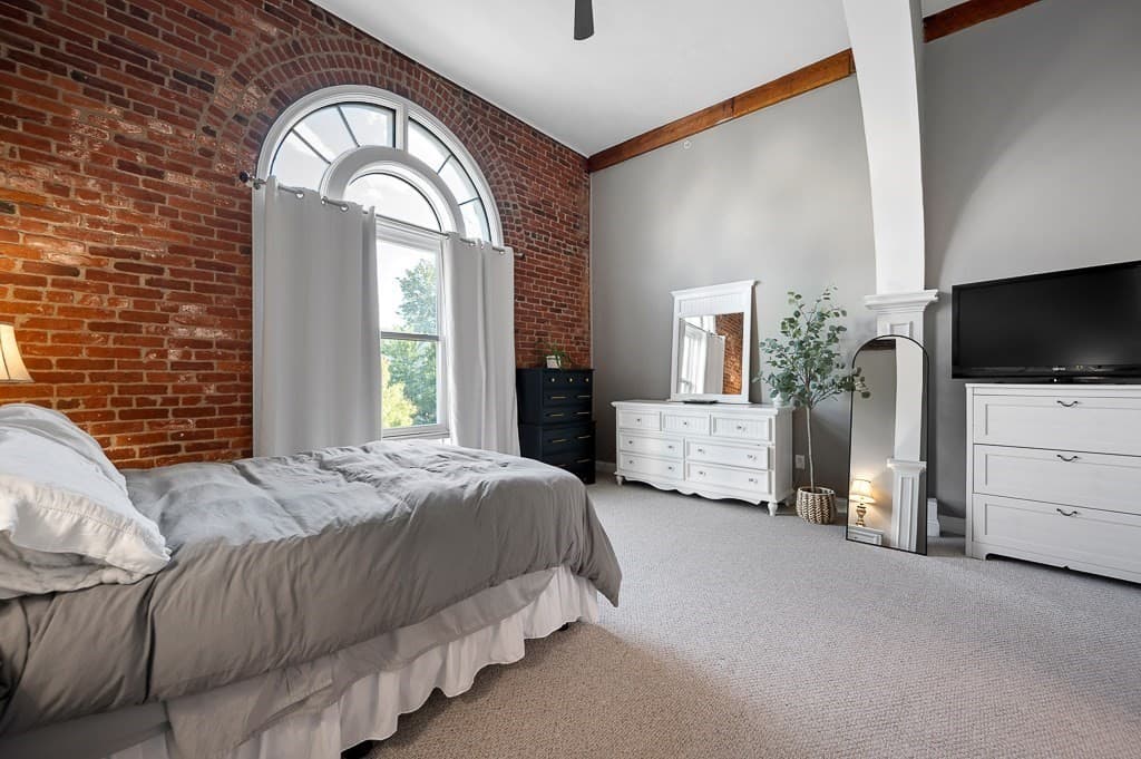 Condominium at 32 Providence St # 8, Worcester MA 01604, Worcester, photo 20 of 26