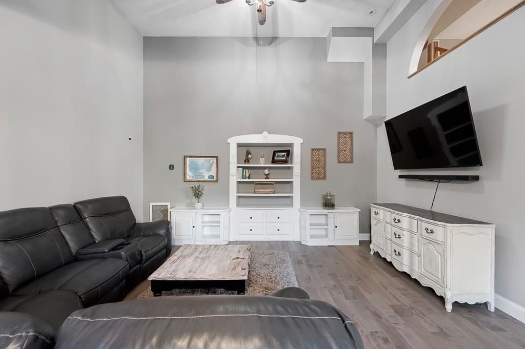 Condominium at 32 Providence St # 8, Worcester MA 01604, Worcester, photo 8 of 26