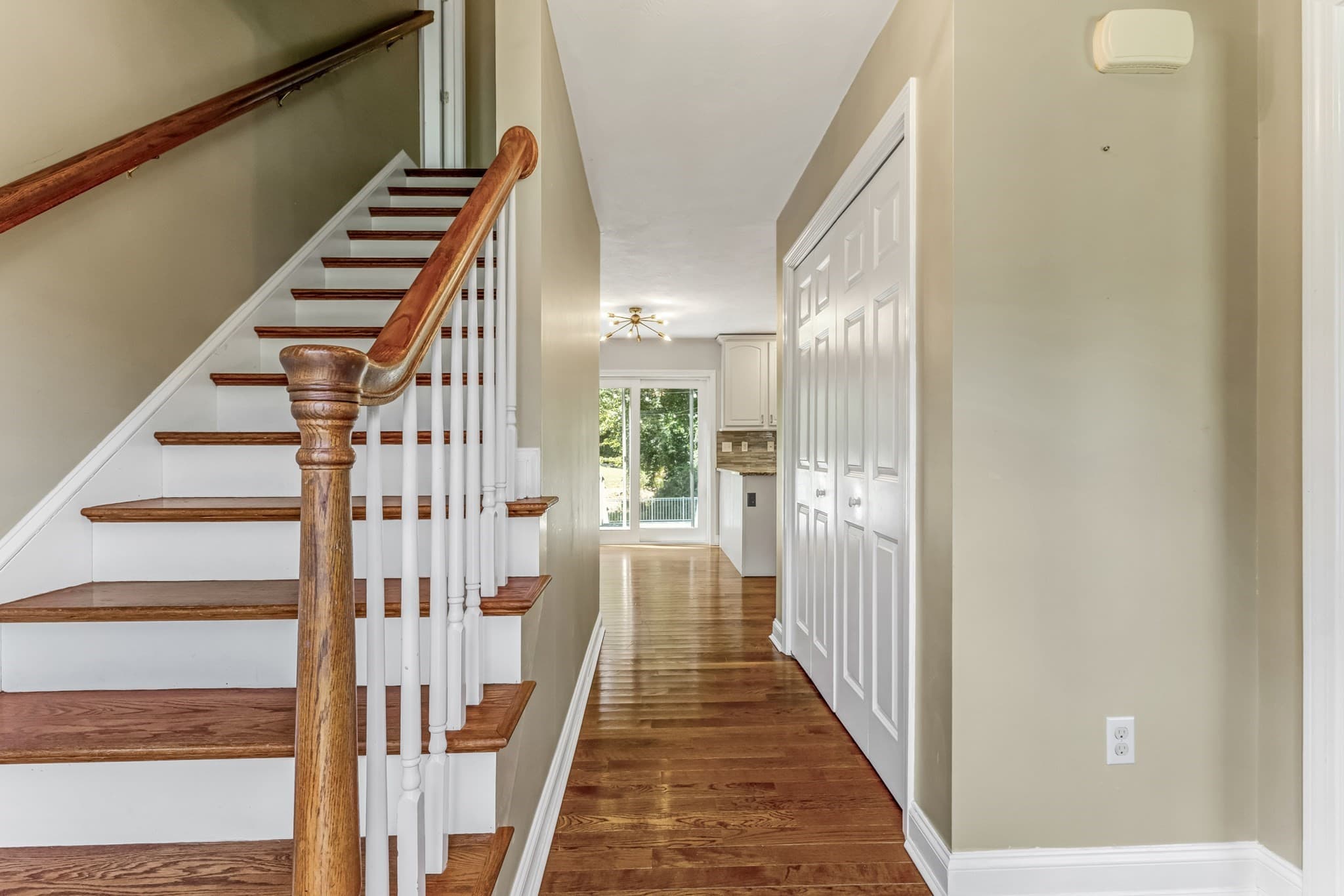 Single Family Residence at 32 Adams St, Foxboro MA 02035, Foxboro, photo 2 of 29