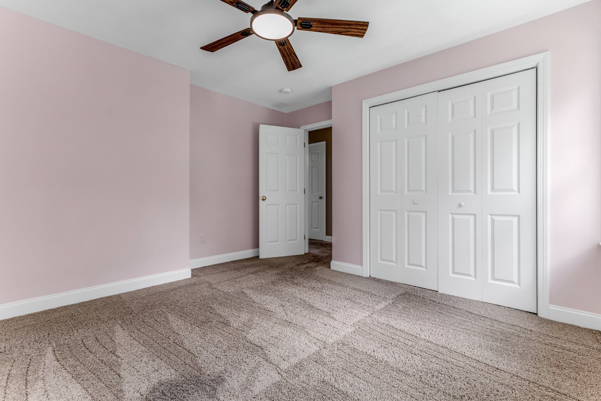 Single Family Residence at 32 Adams St, Foxboro MA 02035, Foxboro, photo 22 of 29