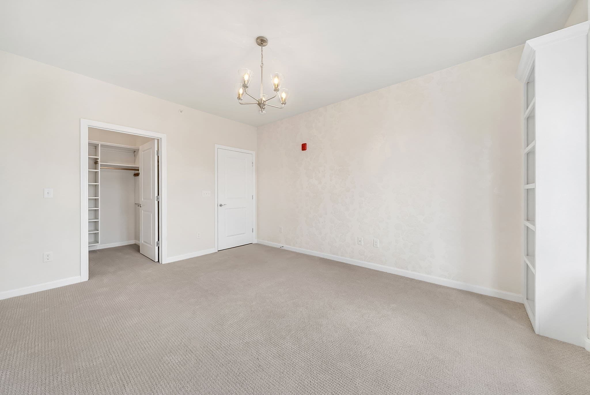 Condominium at 2404 Pennington Dr # 2404, Walpole MA 02081, photo 23 of 37