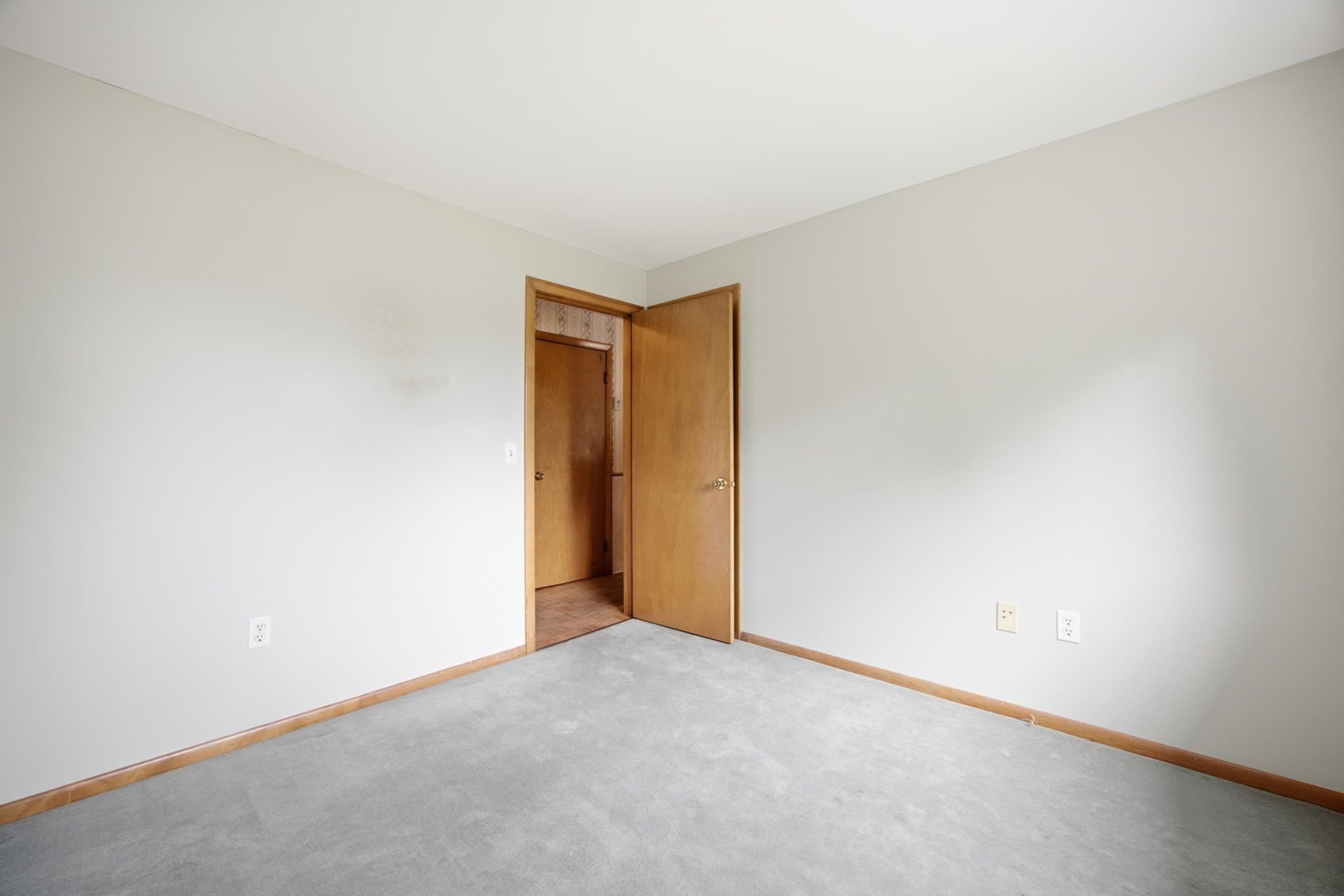 Single Family Residence at 410 Crescent St, East Bridgewater MA 02333, East Bridgewater, photo 31 of 37