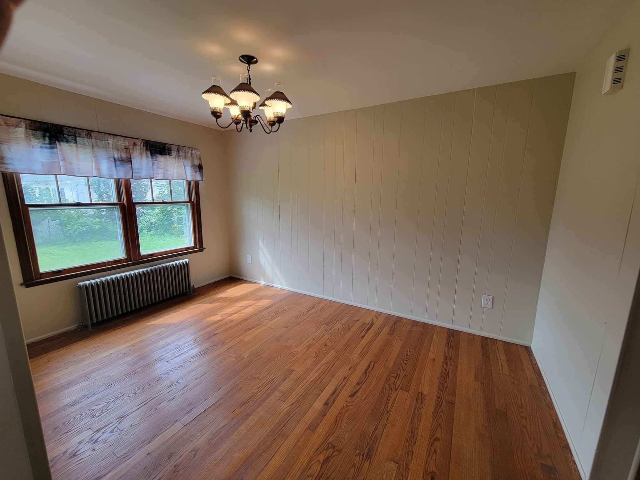 Single Family Residence at 32 Park Terrace Rd, Worcester MA 01604, Worcester, photo 6 of 23