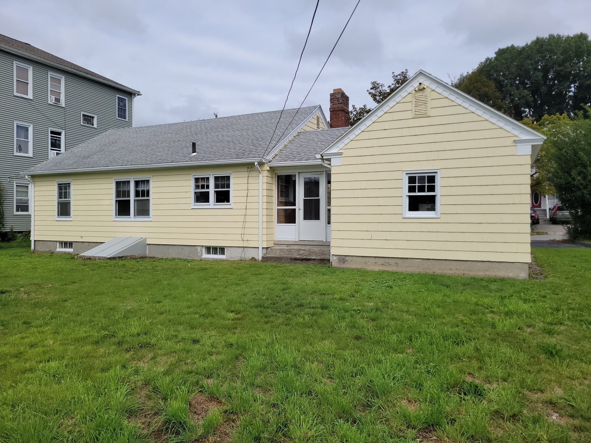 Single Family Residence at 32 Park Terrace Rd, Worcester MA 01604, Worcester, photo 21 of 23