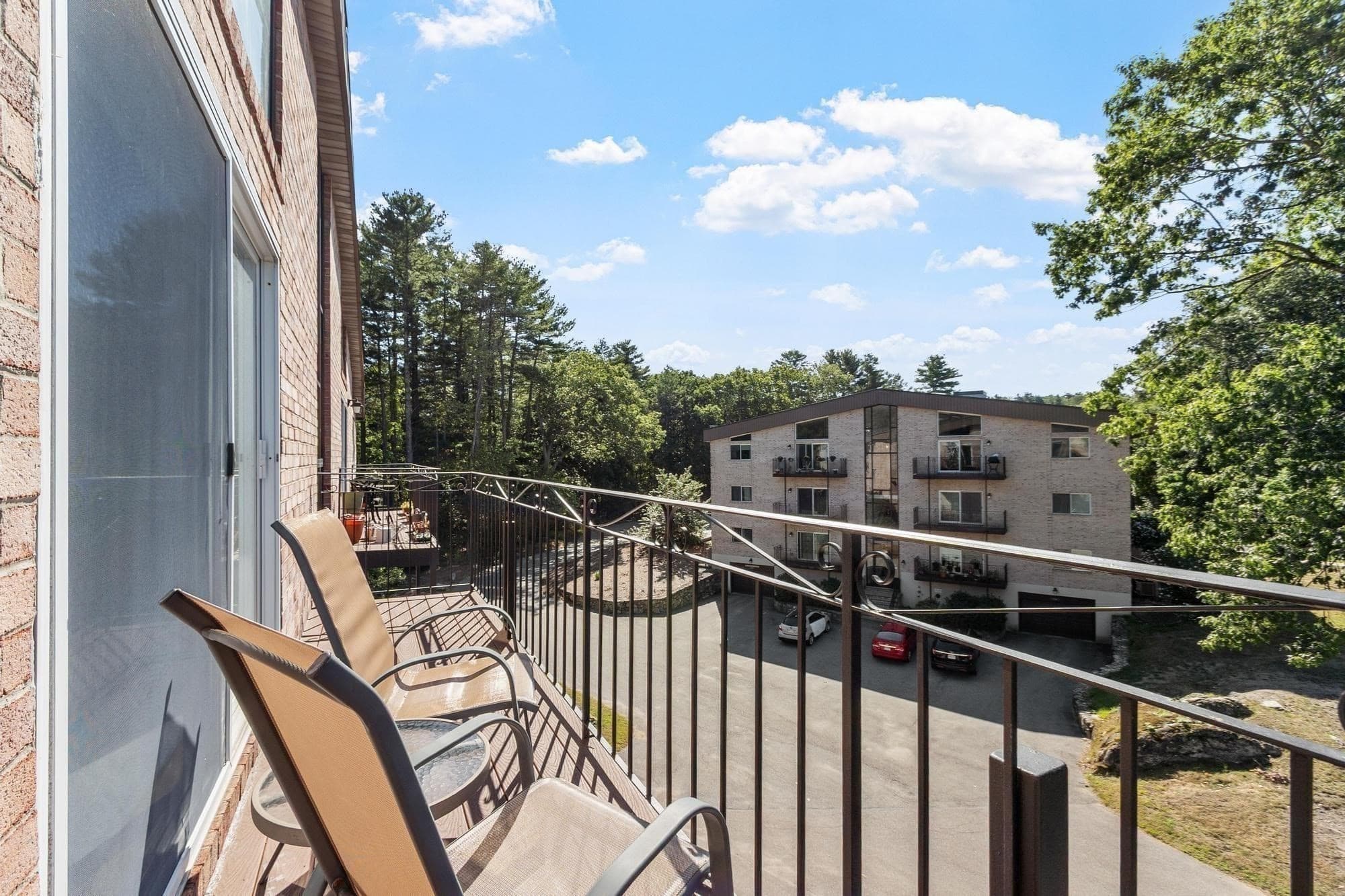 Condominium at 181 Littleton Road # 340, Chelmsford MA 01824, Chelmsford, photo 13 of 36