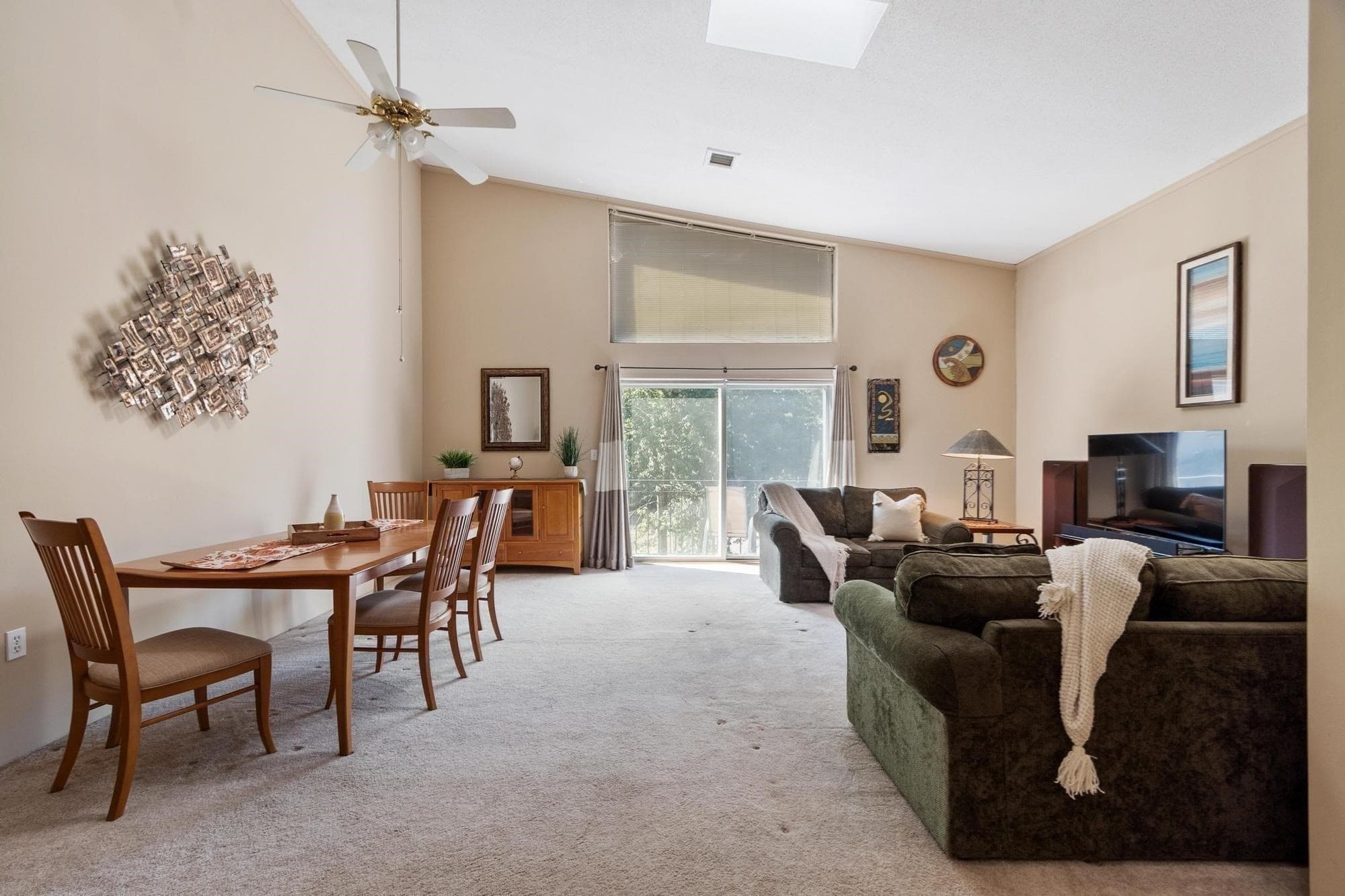 Condominium at 181 Littleton Road # 340, Chelmsford MA 01824, Chelmsford, photo 10 of 36