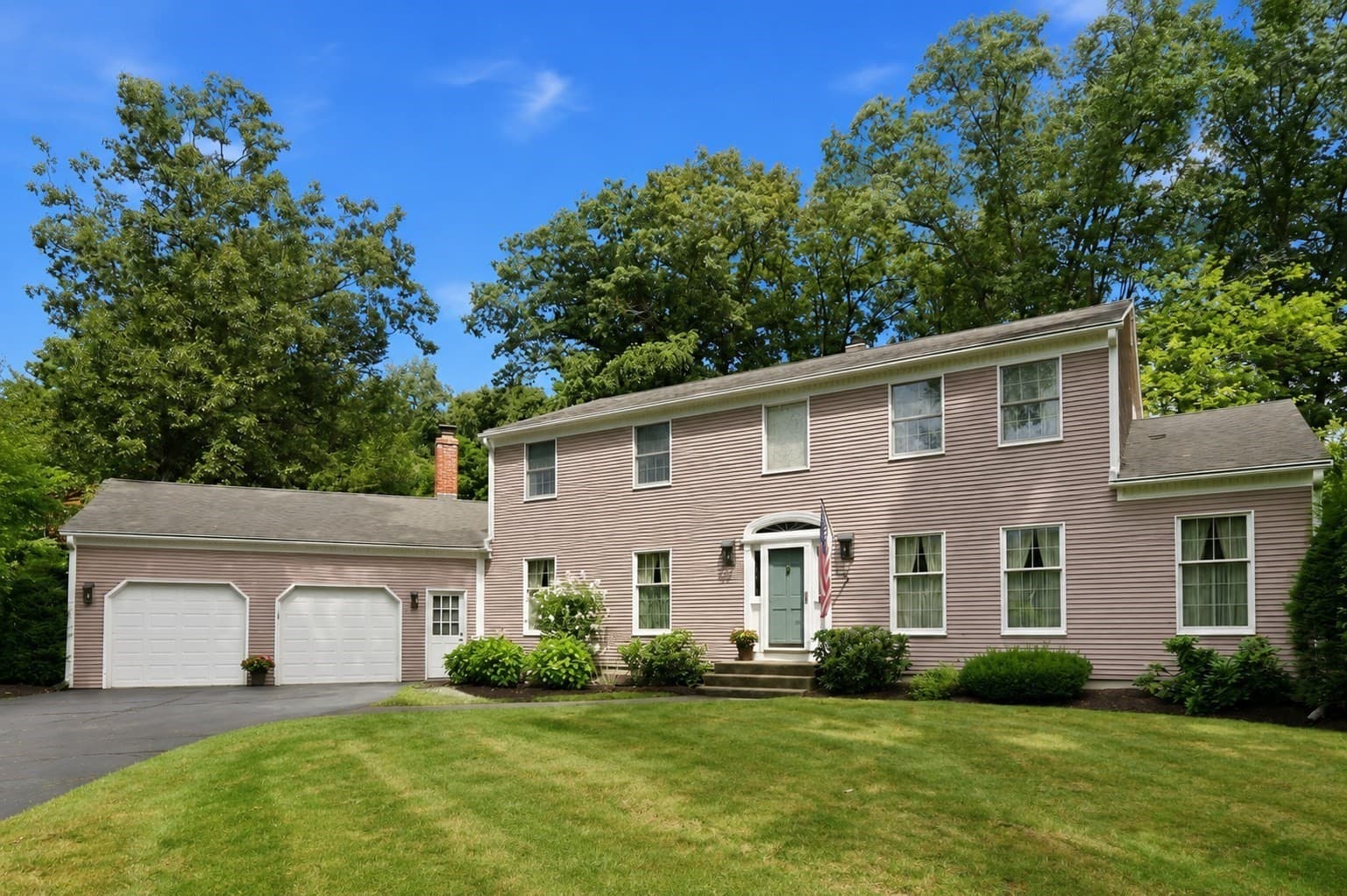 167 Llewellyn Drive, Westfield MA 01085