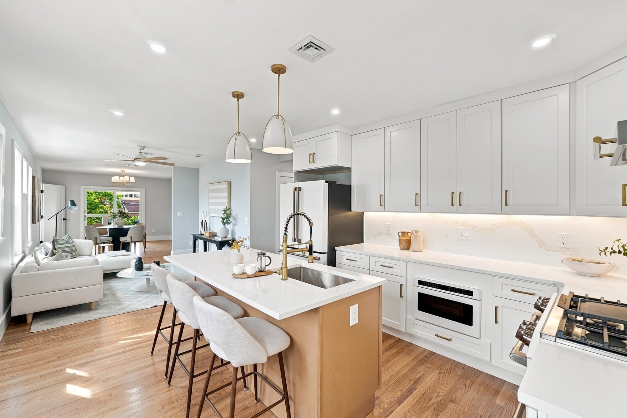 Condominium at 750 Mount Auburn St. # 750, Watertown MA 02472, Watertown, photo 2 of 39