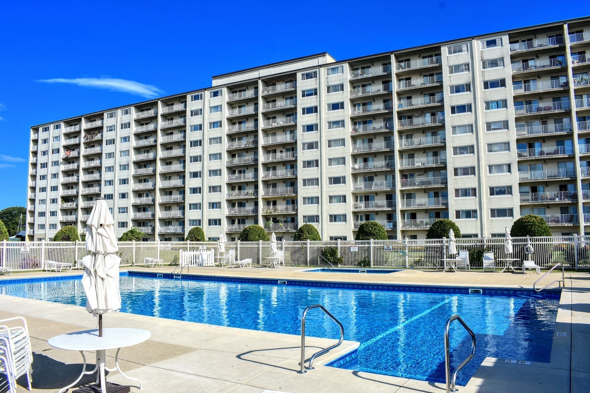 200 Cove Way # 513, Quincy MA 02169