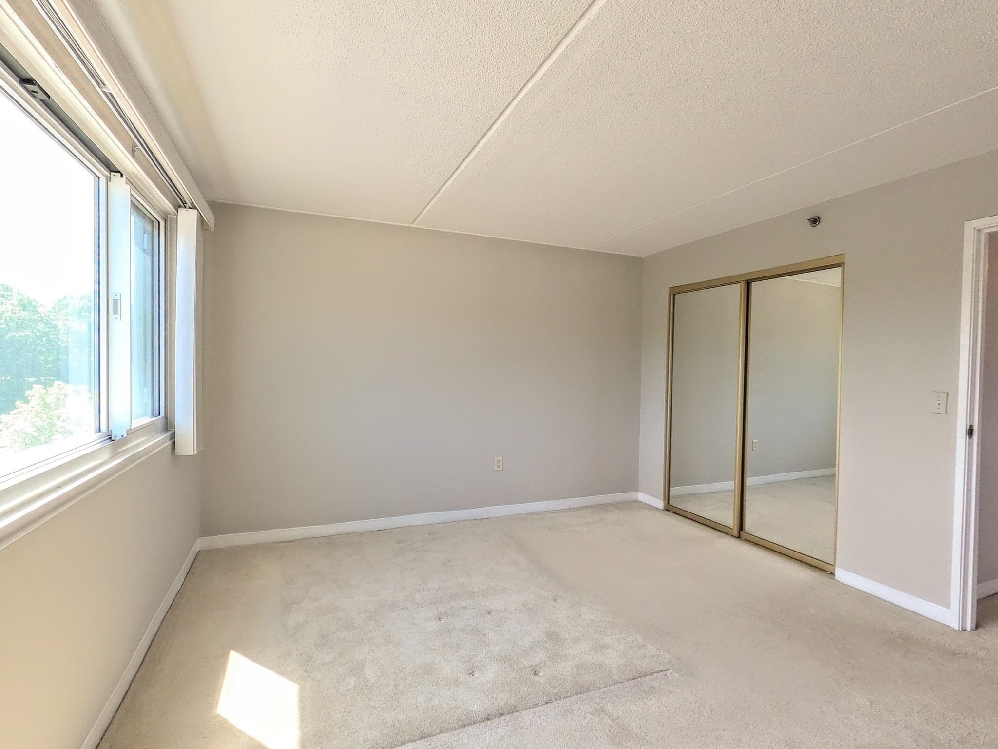 Condominium at 200 Cove Way # 513, Quincy MA 02169, Quincy, photo 21 of 40