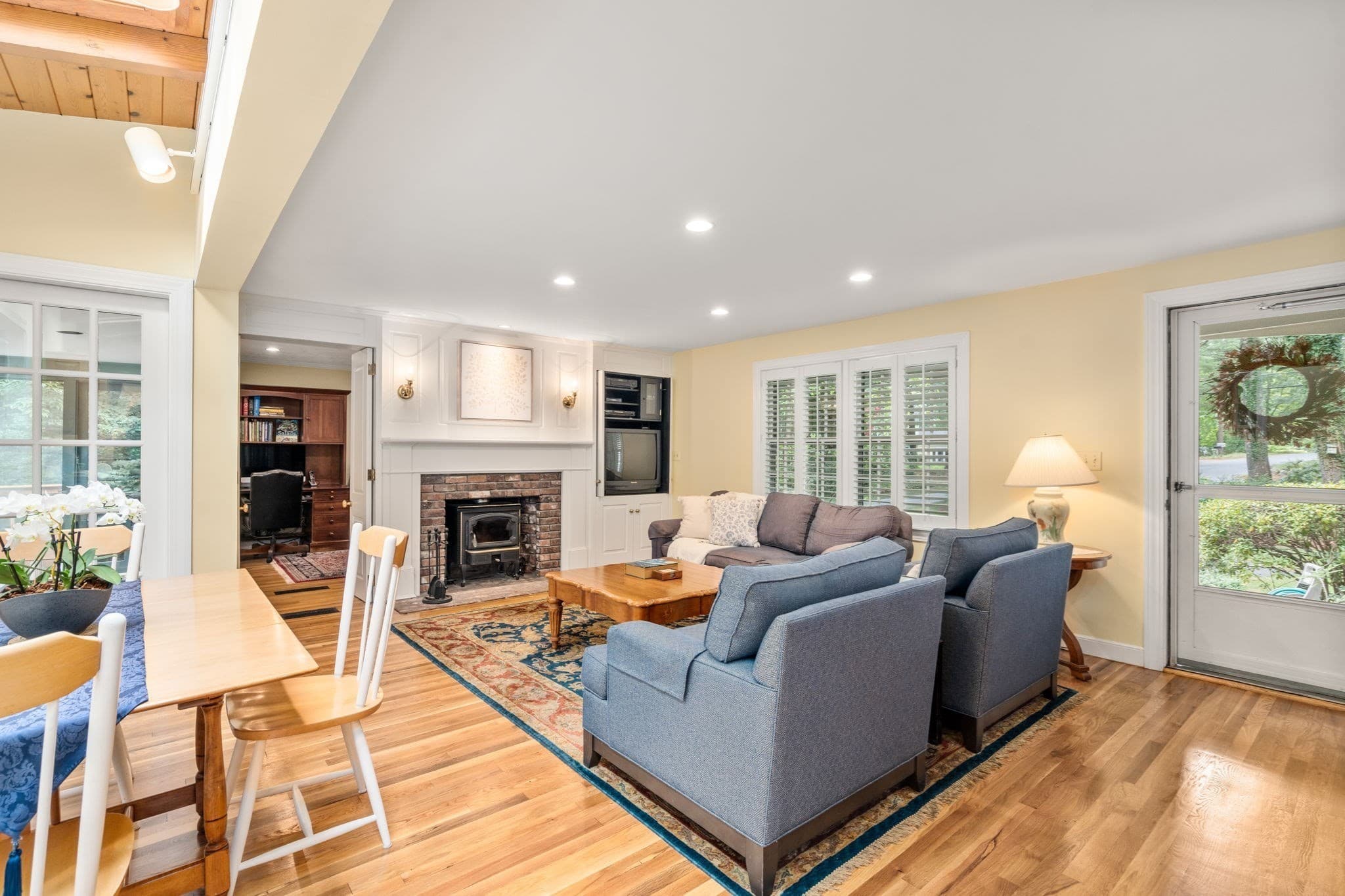 Single Family Residence at 112 Thunder Rd, Sudbury MA 01776, Sudbury, photo 16 of 41