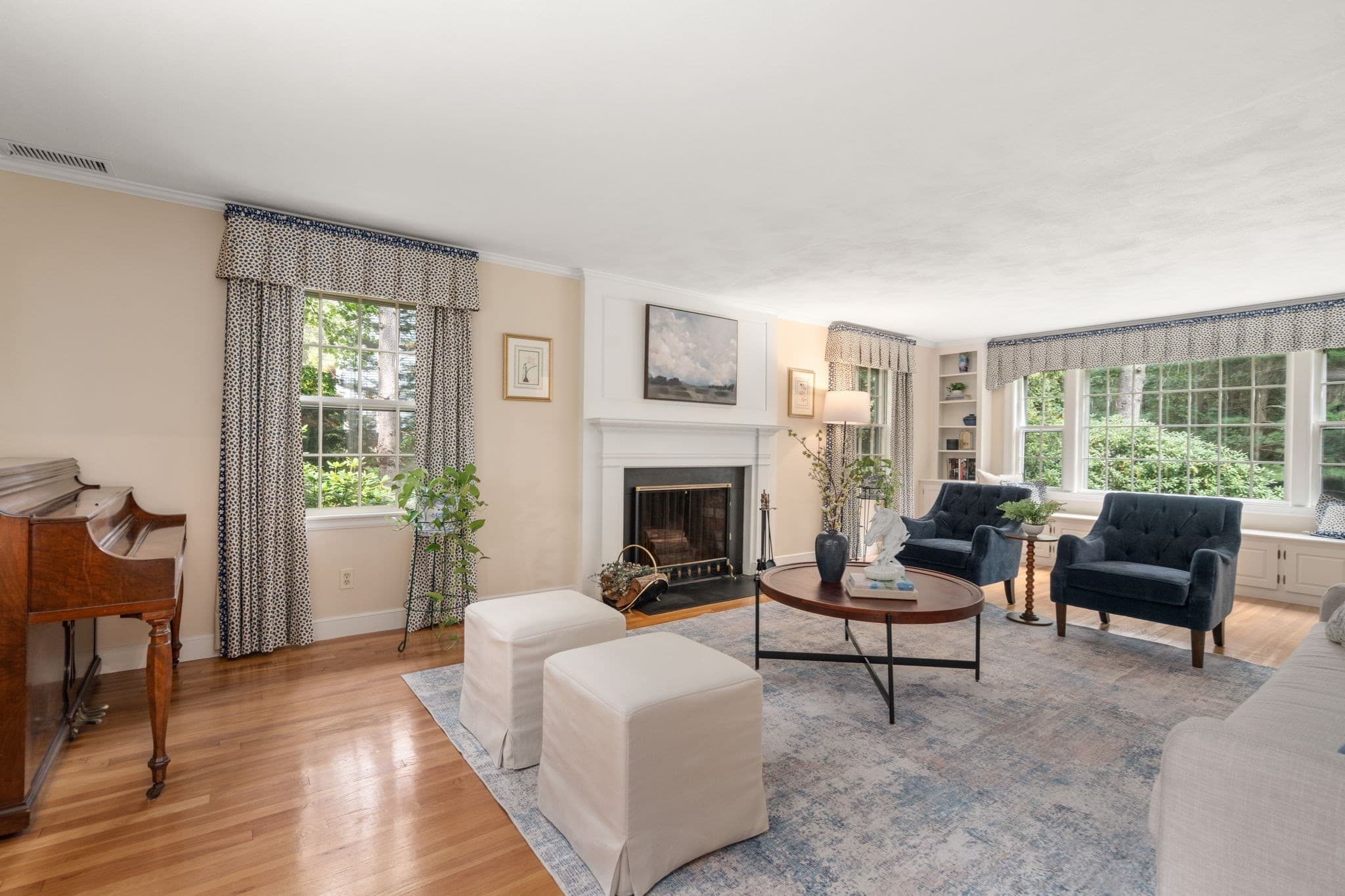 Single Family Residence at 112 Thunder Rd, Sudbury MA 01776, Sudbury, photo 7 of 41
