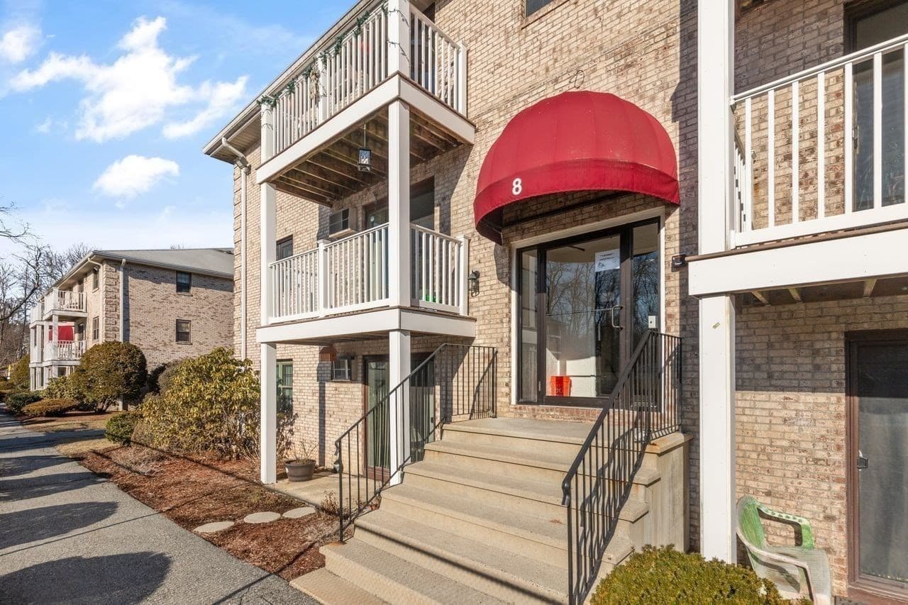 8 Kenmar Drive # 72, Billerica MA 01821