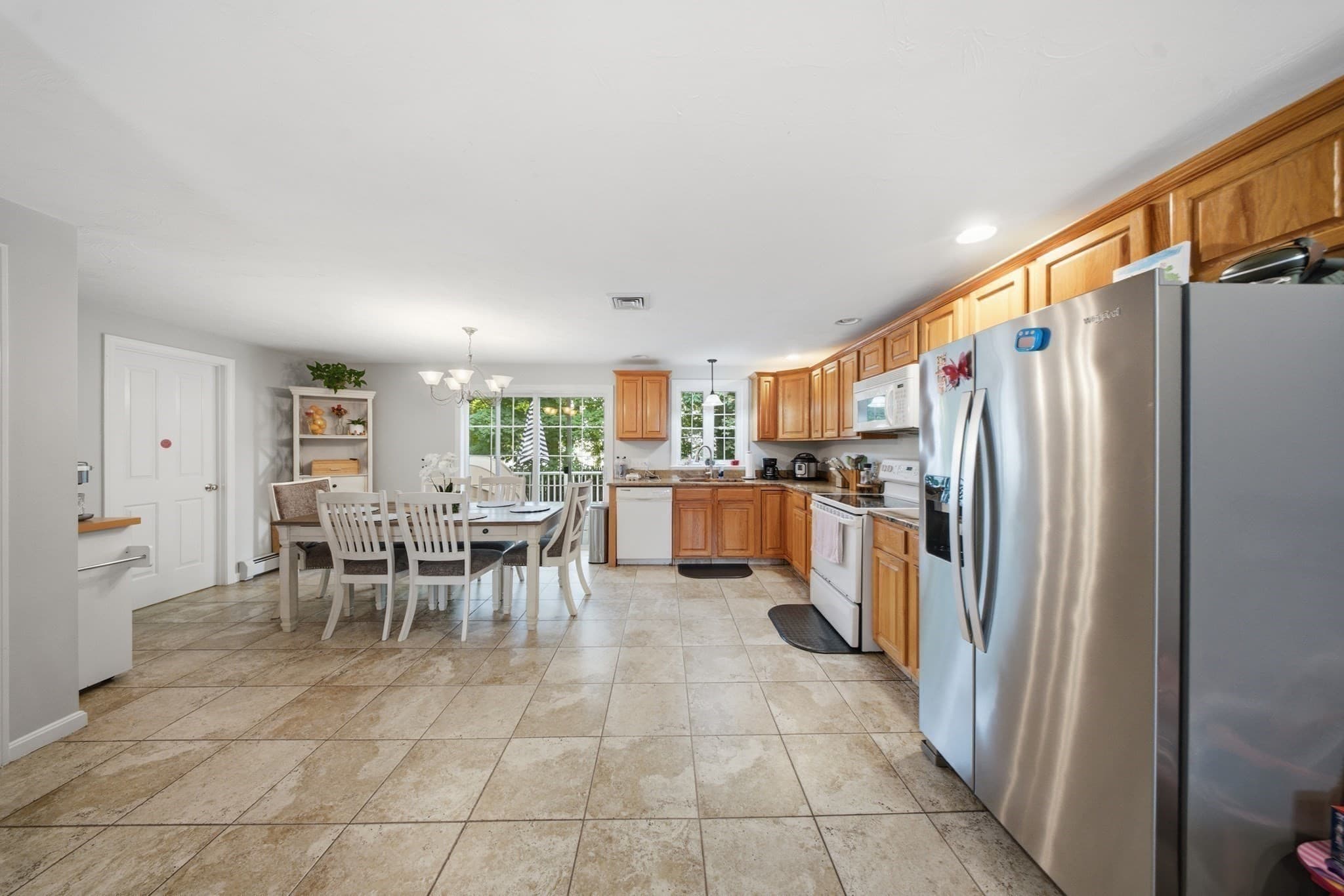 Condominium at 26 Vine St # 26, Milford MA 01757, Milford, photo 7 of 34