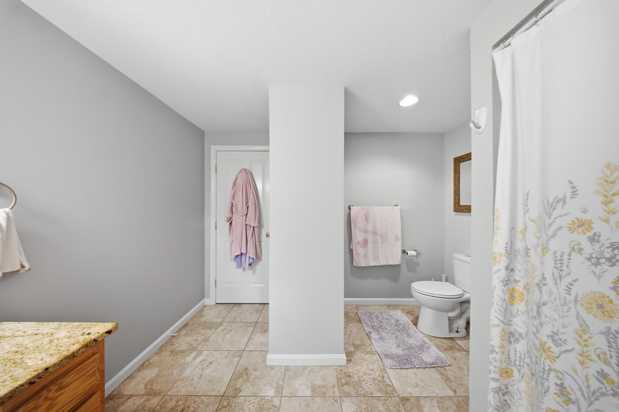 Condominium at 26 Vine St # 26, Milford MA 01757, Milford, photo 24 of 34
