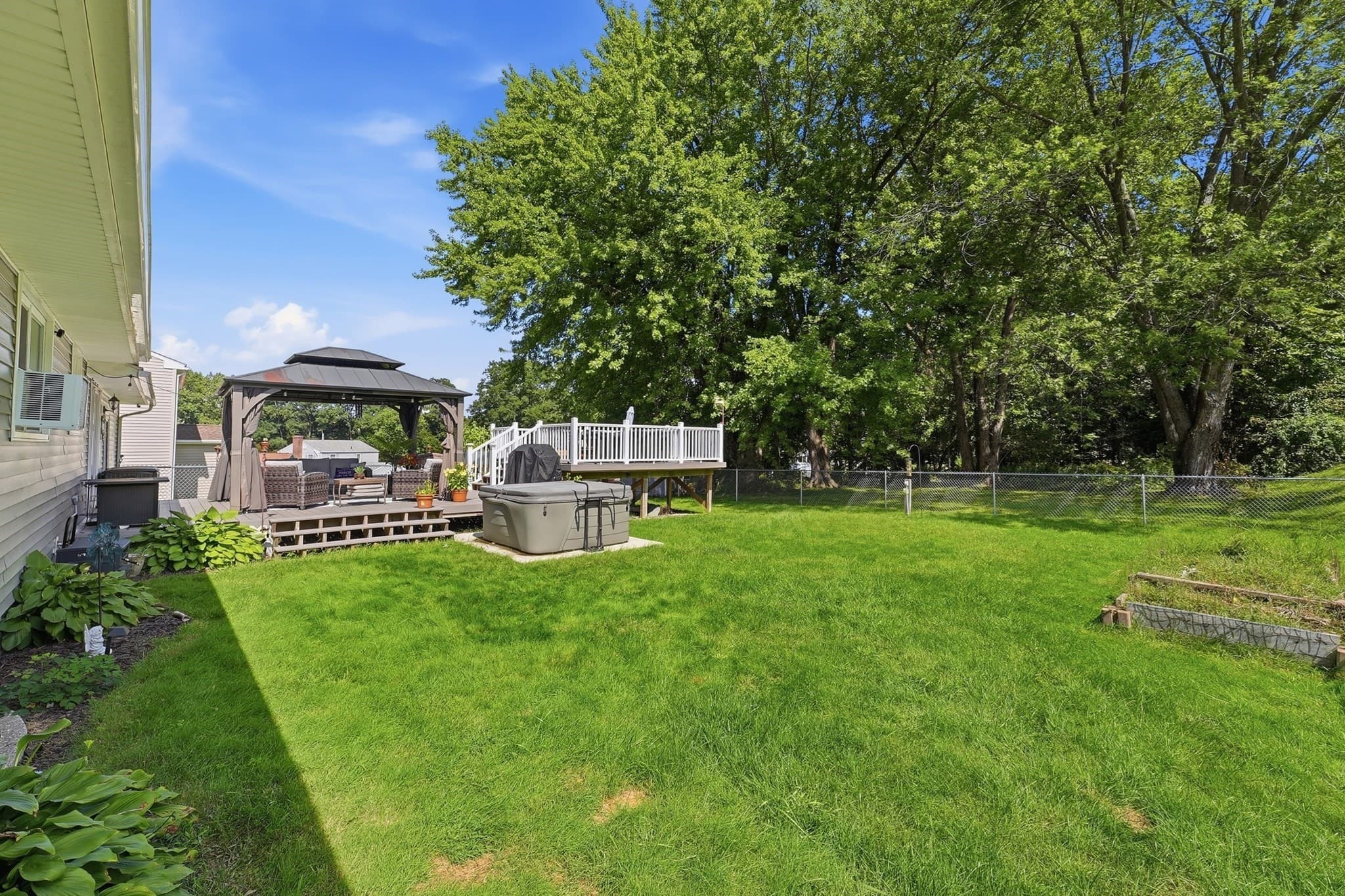 Single Family Residence at 75 Longwood Dr, Chicopee MA 01020, photo 13 of 41