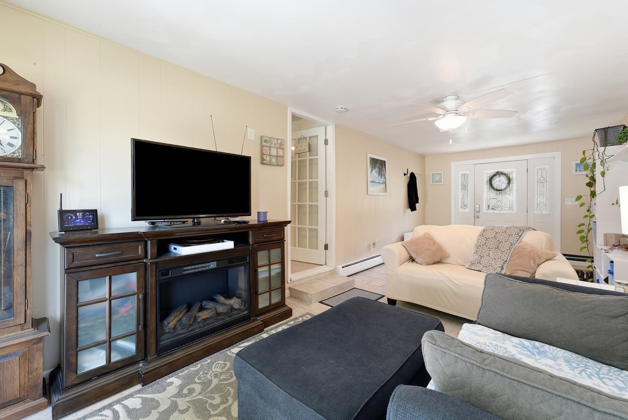 Single Family Residence at 75 Longwood Dr, Chicopee MA 01020, photo 21 of 41