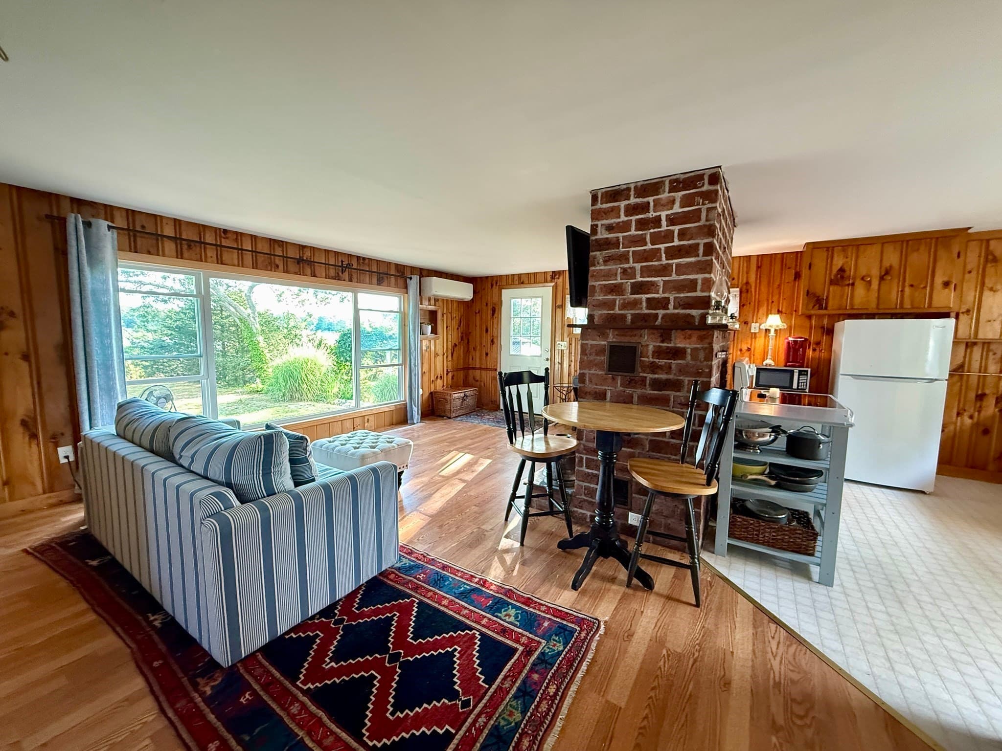 Single Family Residence at 26 Massasoit Ave, Bourne MA 02559, Bourne, photo 10 of 16
