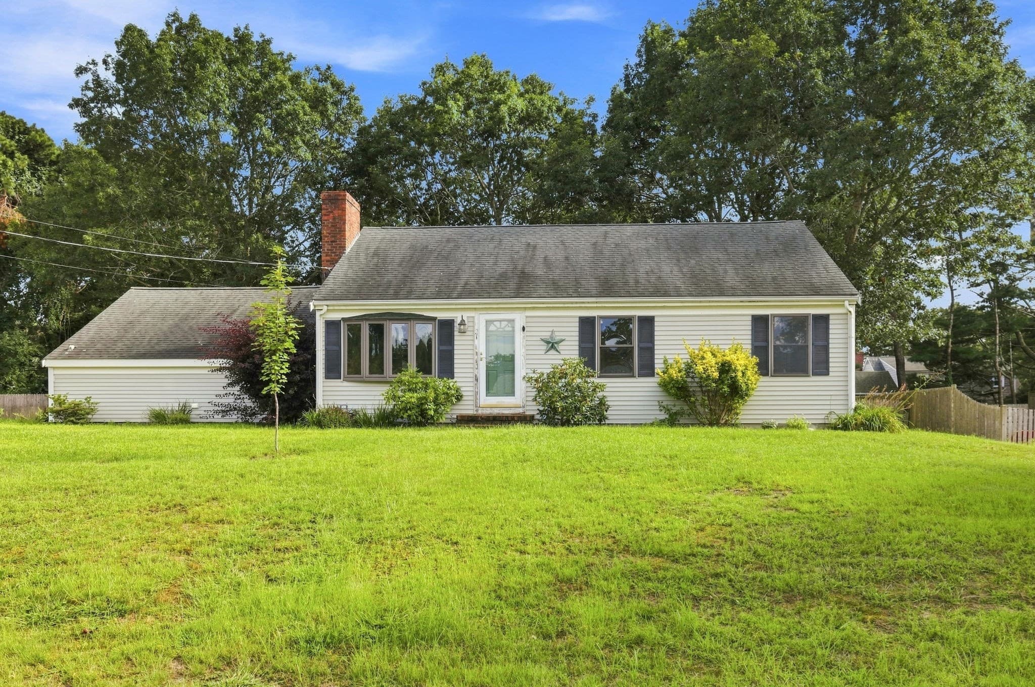Single Family Residence at 21 Captain Small Rd, Yarmouth MA 02664, Yarmouth, photo 2 of 40