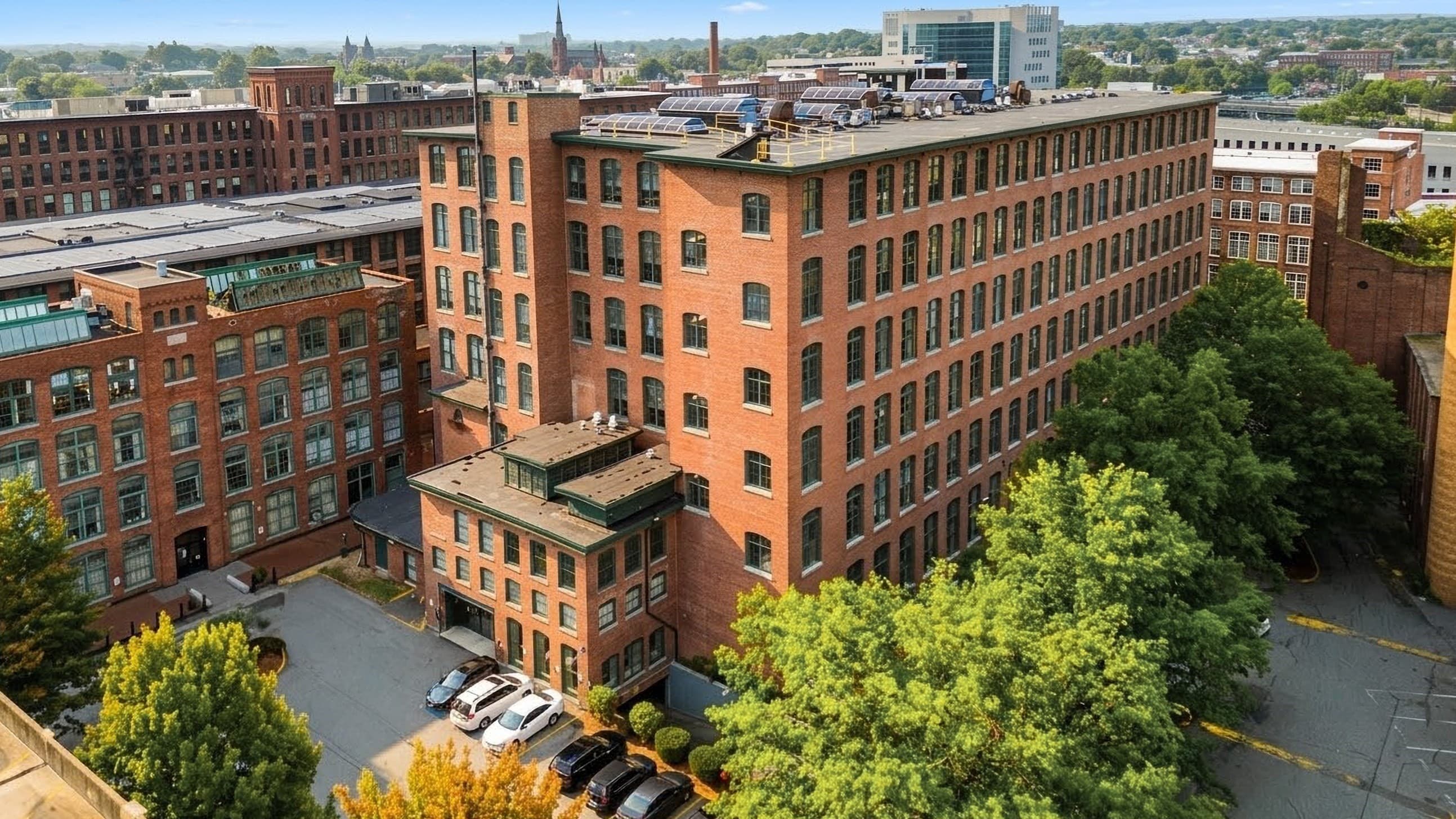 Condominium at 200 Market St # 401, Lowell MA 01852, photo 2 of 39