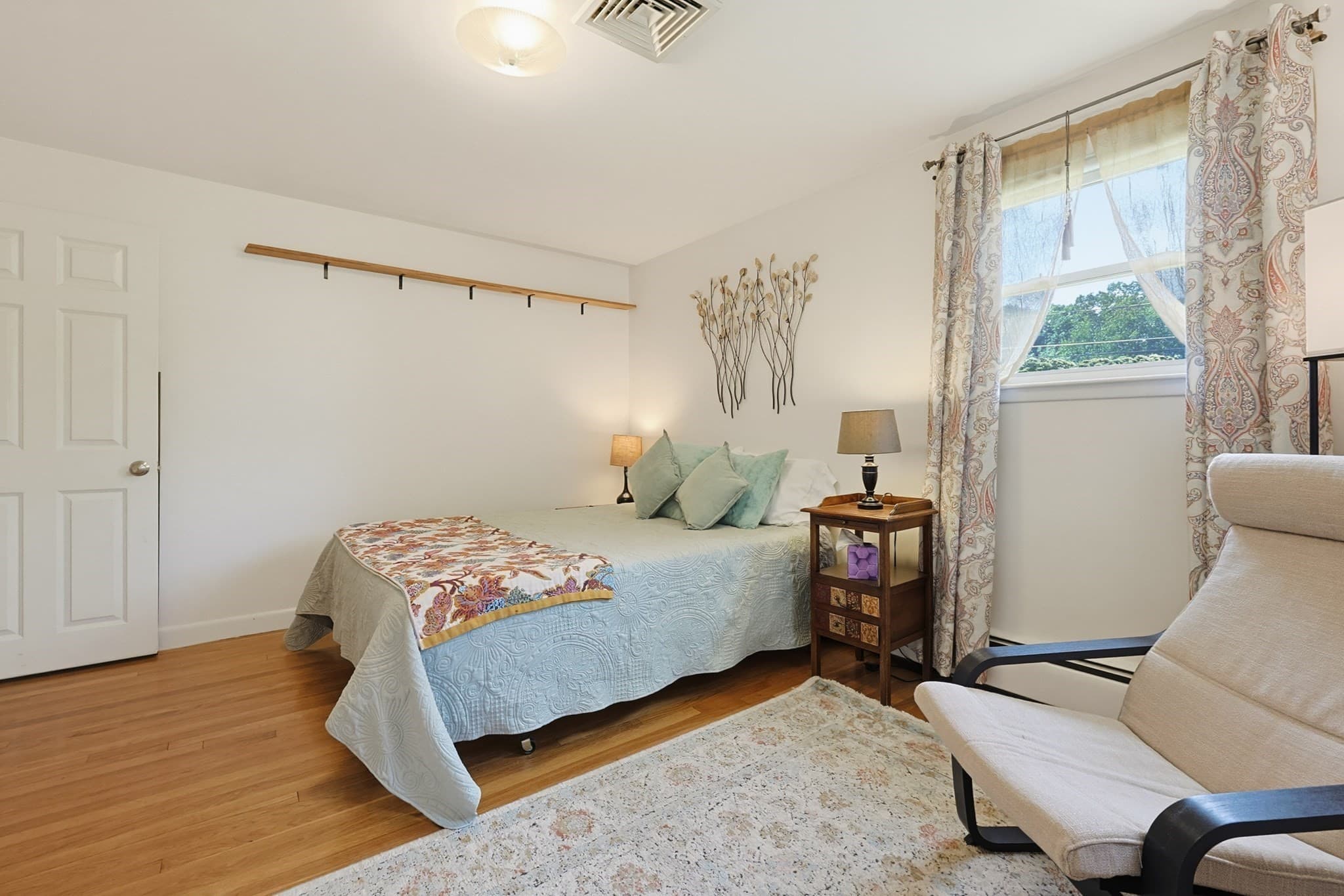 Single Family Residence at 4 Willow St, Franklin MA 02038, photo 26 of 37