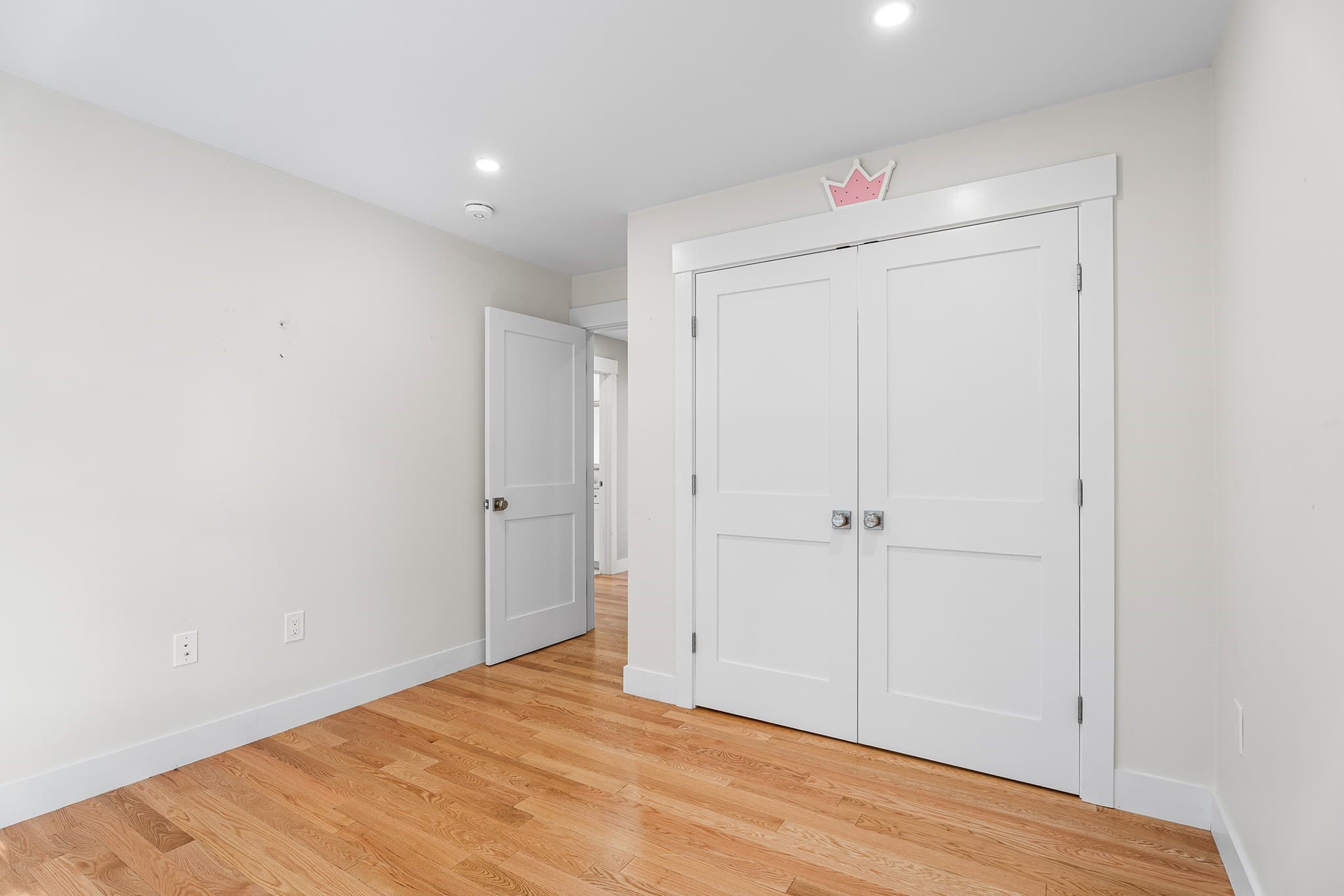 Single Family Residence at 30 Valmor St, Worcester MA 01604, Worcester, photo 20 of 35