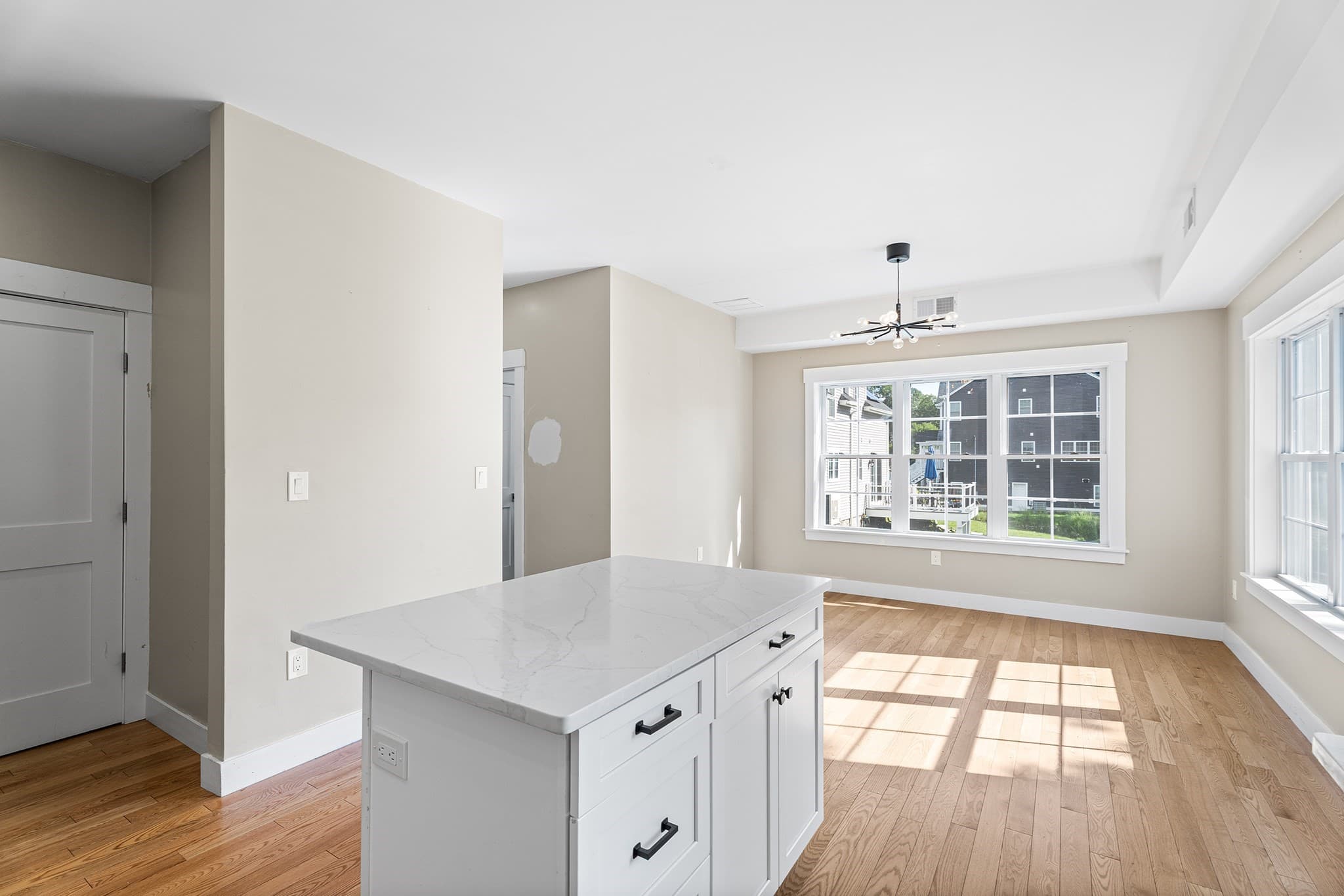 Single Family Residence at 32 Valmor St, Worcester MA 01604, Worcester, photo 15 of 32
